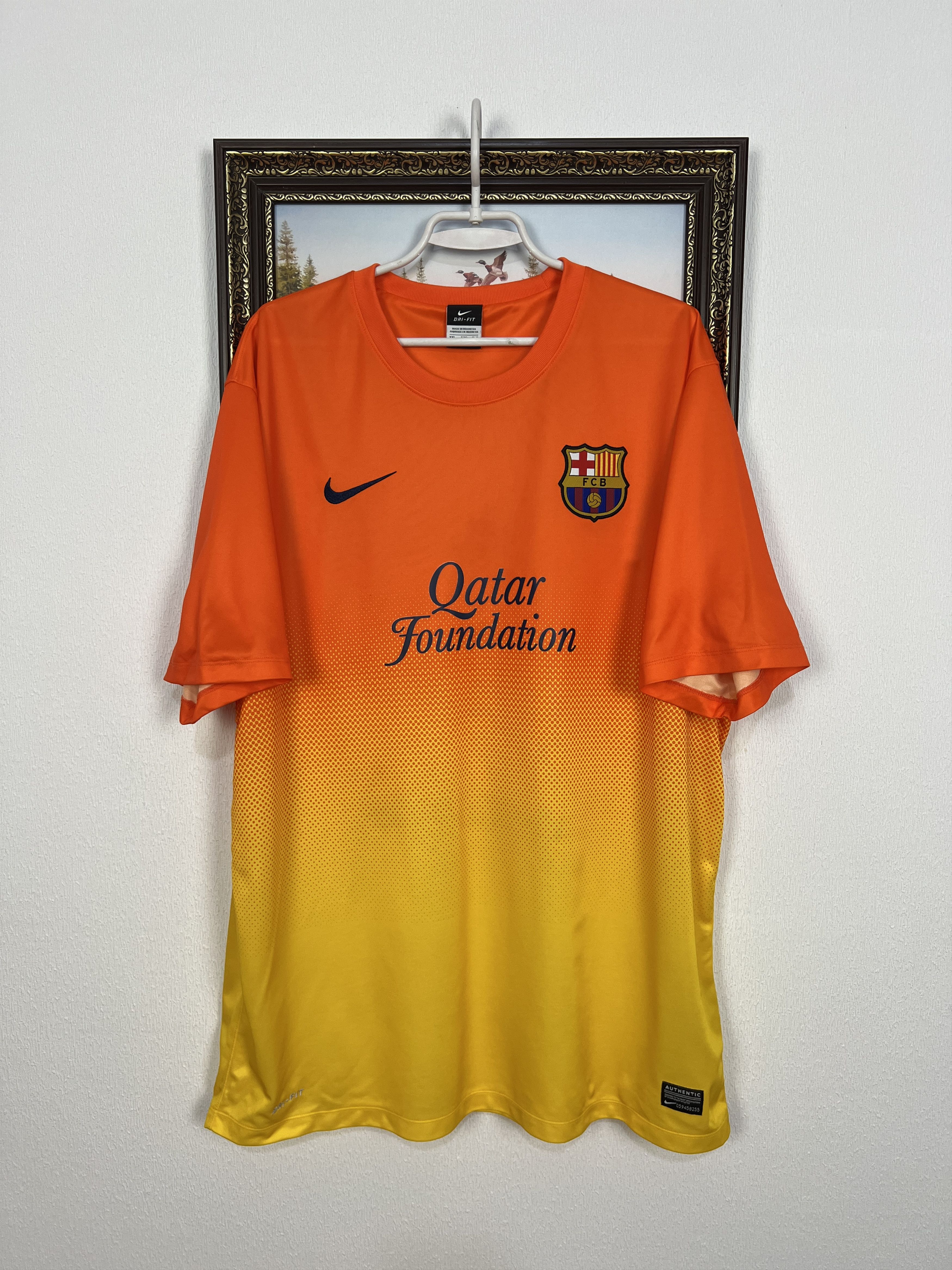 Nike Barcelona Away football shirt 2012 Soccer Nike Jersey Mens Size US XXL / EU 58 / 5 - 1 Thumbnail