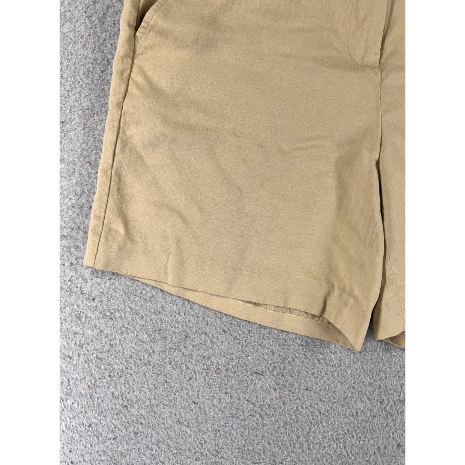 Tommy Bahama VINTAGE Tommy Bahama Shorts Women 2 Gingham Sandalwood Mid Rise Casual Travel Summer Size 26" / US 2 / IT 38 - 3 Thumbnail