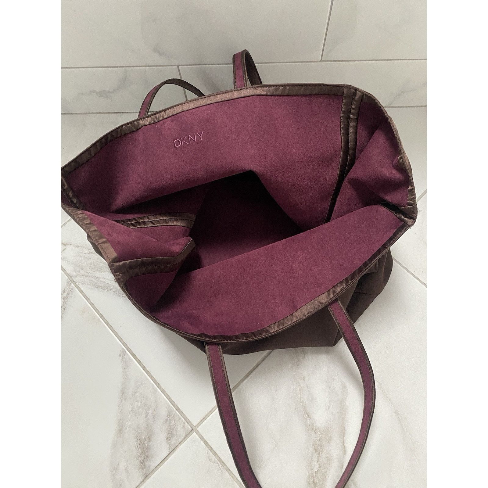 DKNY Vintage DKNY Tote Bag Velour Velvet Burgundy Reversible Size ONE SIZE - 7 Thumbnail
