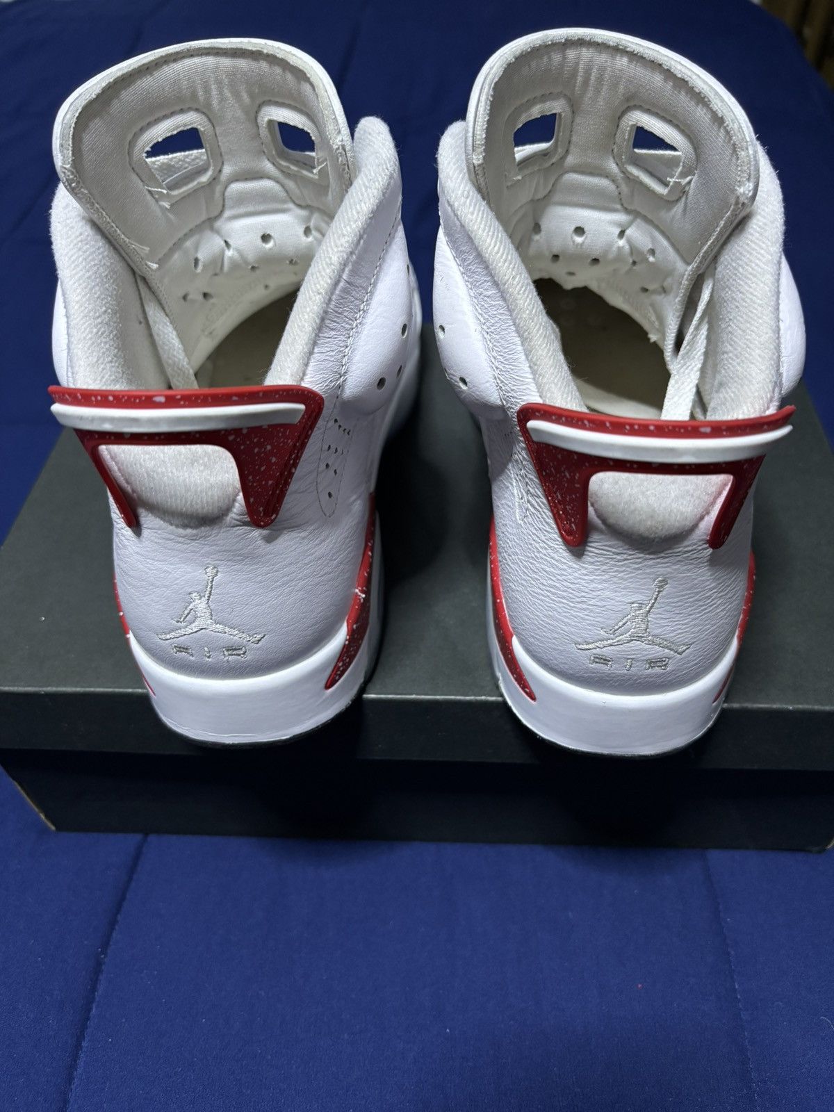 Jordan Brand Jordan 6 Retro Red Oreo 2022 Size 10 Size US 10 / EU 43 - 4 Thumbnail