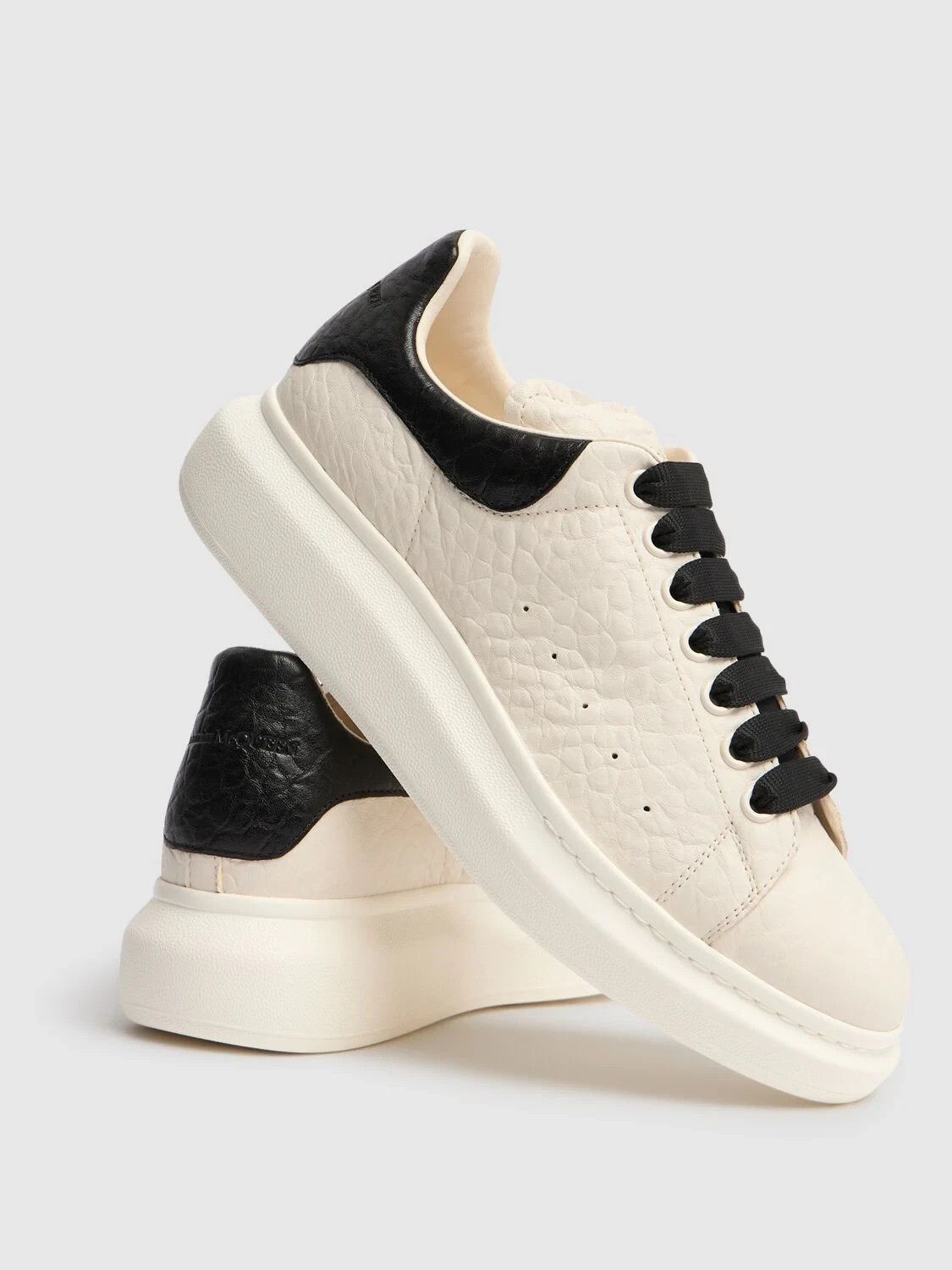 Alexander McQueen ALEXANDER MCQUEEN Men's Oversized B/W Sneakers New Size US 12 / EU 45 - 4 Thumbnail