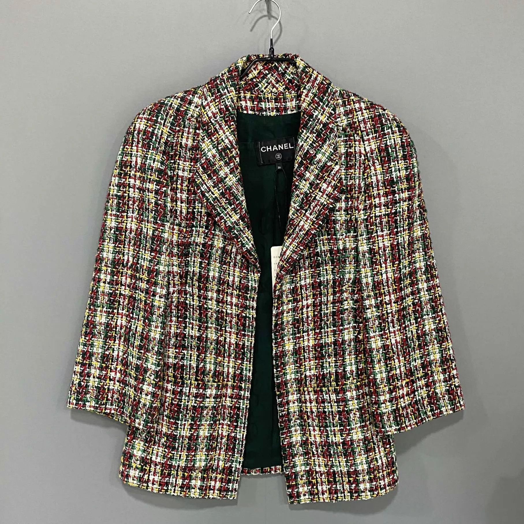 Chanel Chanel red green mosaic 99 new jacket Size XS / US 0-2 / IT 36-38 - 2 Thumbnail