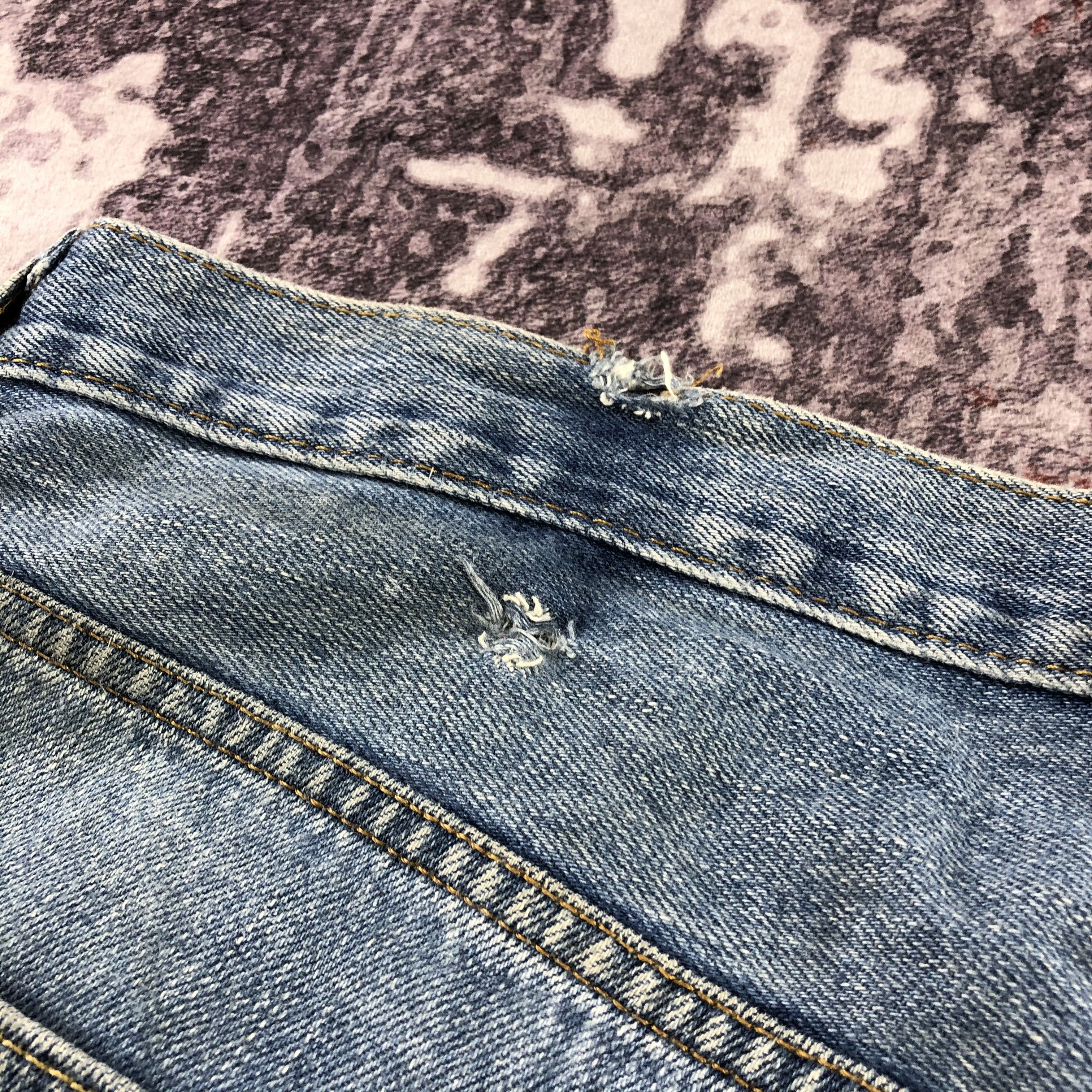 Levi's × Vintage Vintage Blue Wash Levis 550 Jeans-JM3171 Size US 39 - 6 Thumbnail