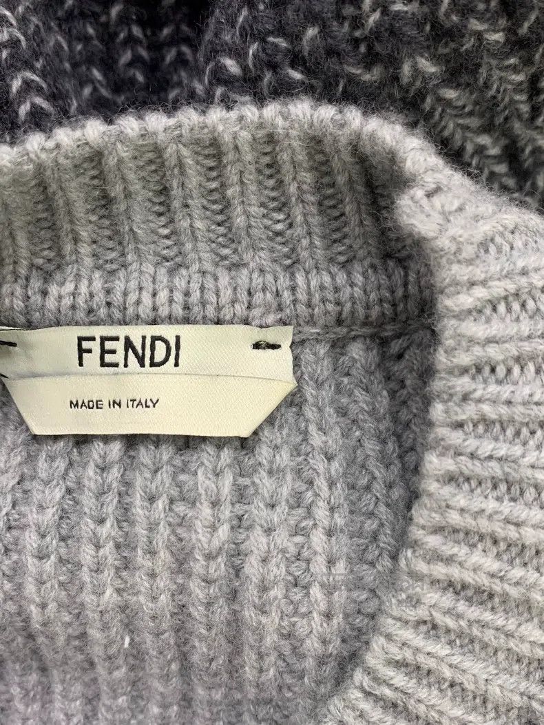 Fendi Fendi Gray color block striped mink fur knit sweater Size S / US 4 / IT 40 - 4 Thumbnail