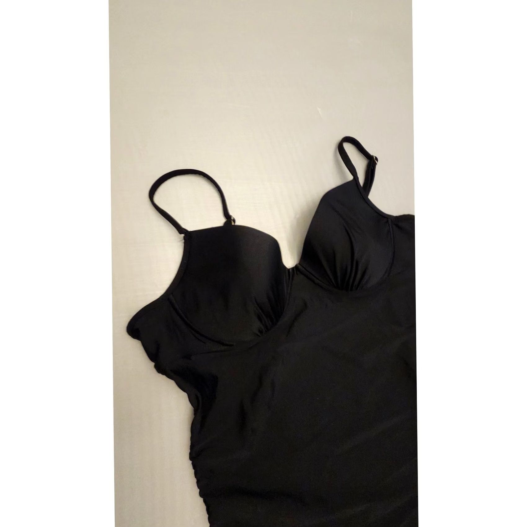 Spanx Assets By Sara Blakely Spanx Tankini Swim Top Underwire Top Black Large READ Size L / US 10 / IT 46 - 2 Thumbnail