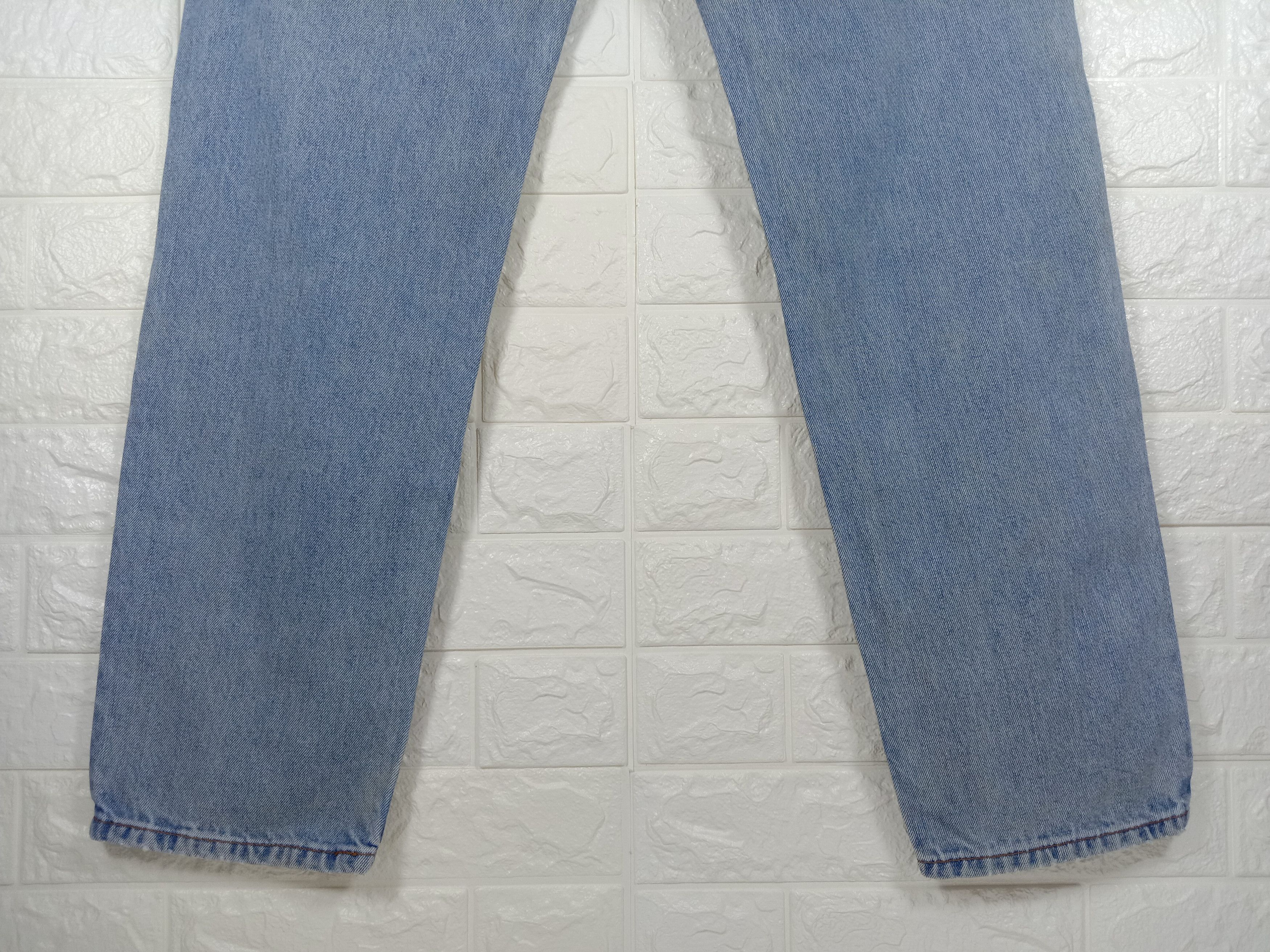 Levi's Vintage Levi's 550 Light Wash Jeans Relaxed Fit Denim Size US 32 / EU 48 - 8 Thumbnail