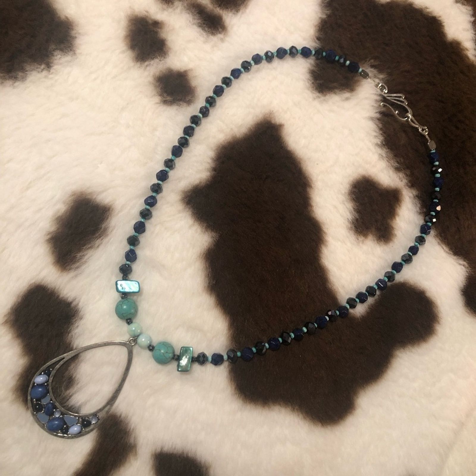 Handmade Handcrafted genuine stone faceted sodalite crystal necklace Size ONE SIZE - 7 Thumbnail
