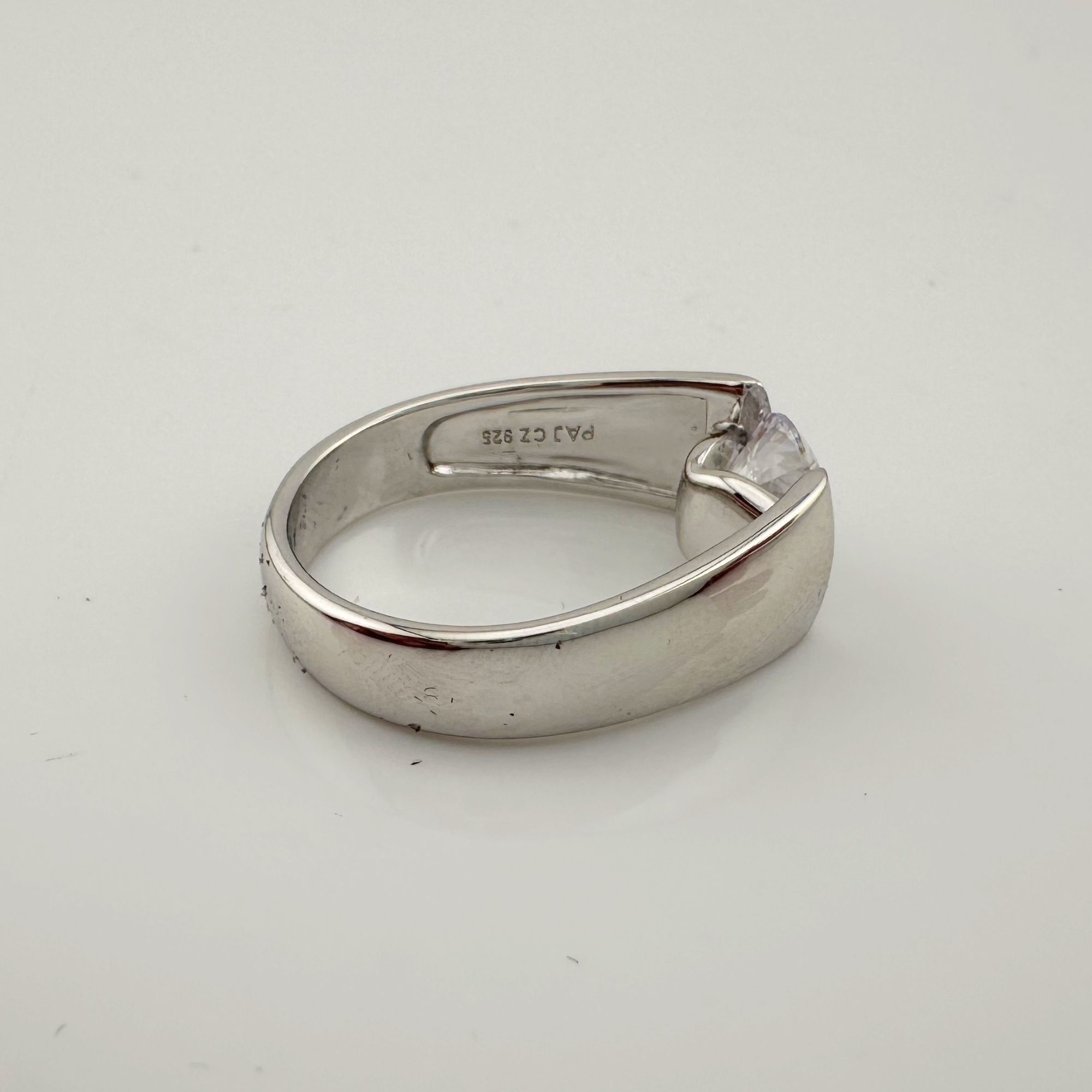 Other Shimmering and Beautiful 2.00 Carat DiamondLite Solitaire Size ONE SIZE - 19 Thumbnail