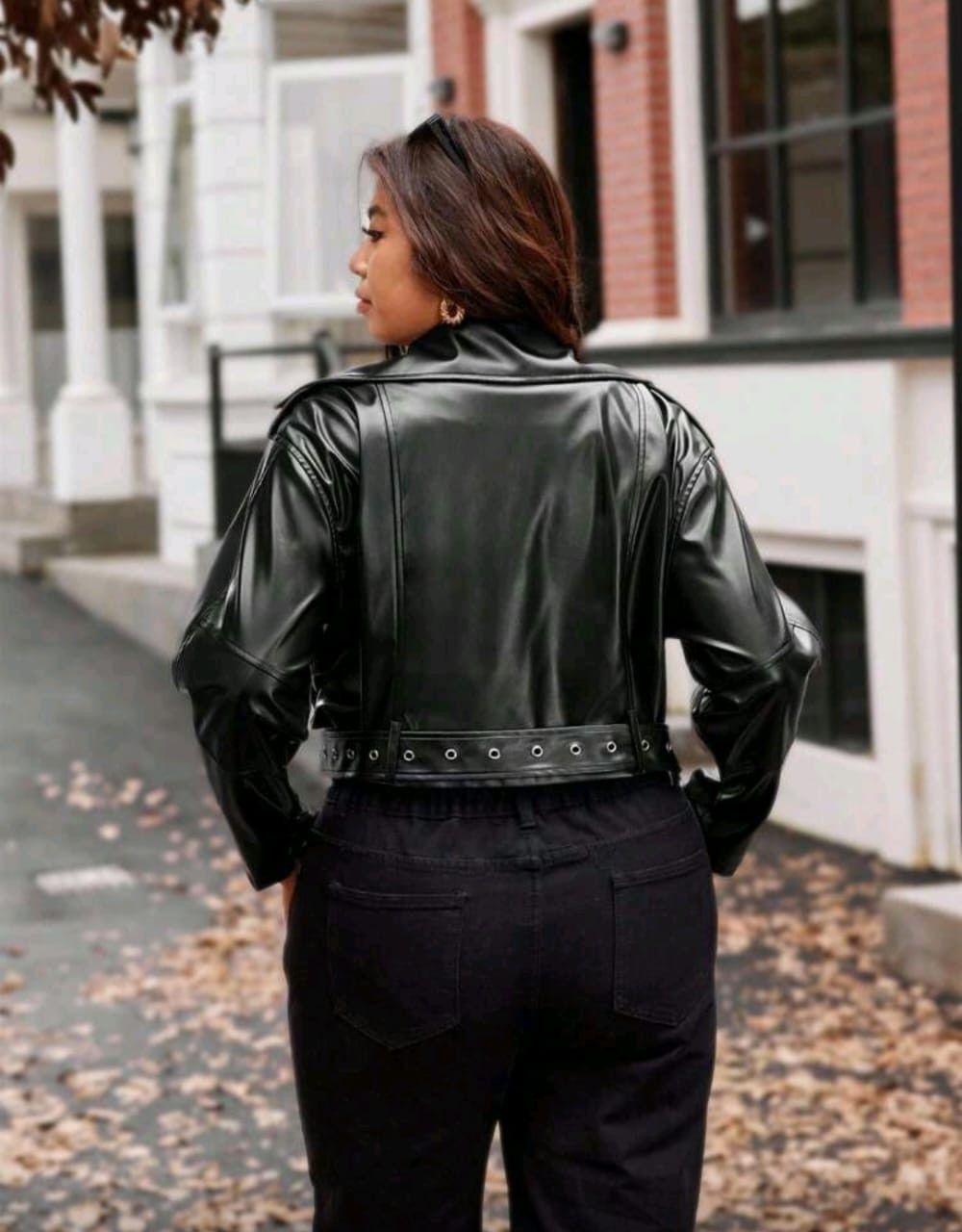 Other Women’s Black Leather Biker Jacket – Cropped Fit 🖤🔥 Size S / US 4 / IT 40 - 2 Thumbnail