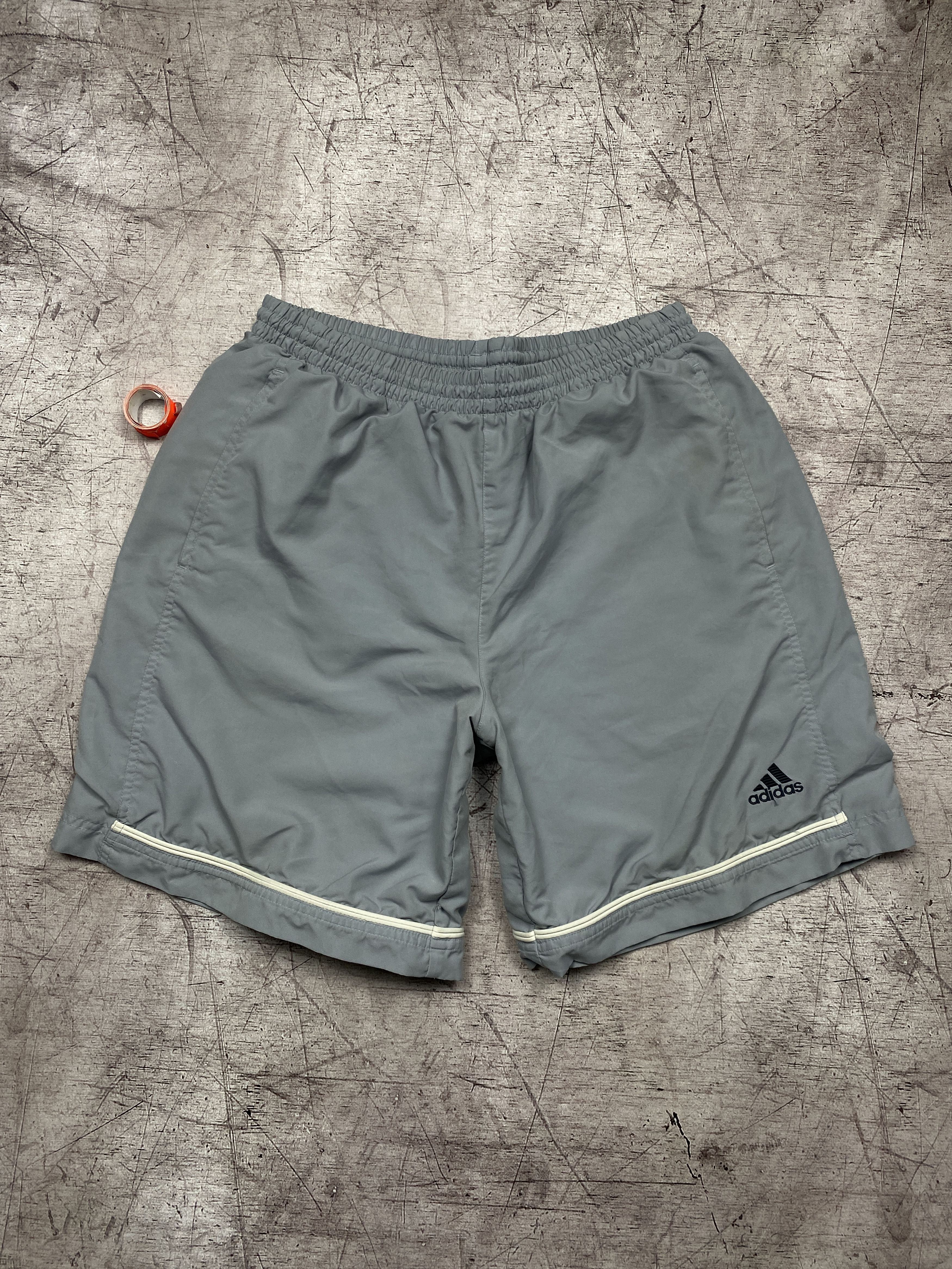 Adidas × Vintage Adidas Vintage Mens Nylon Shorts Y2K Size US 34 / EU 50 - 1 Thumbnail