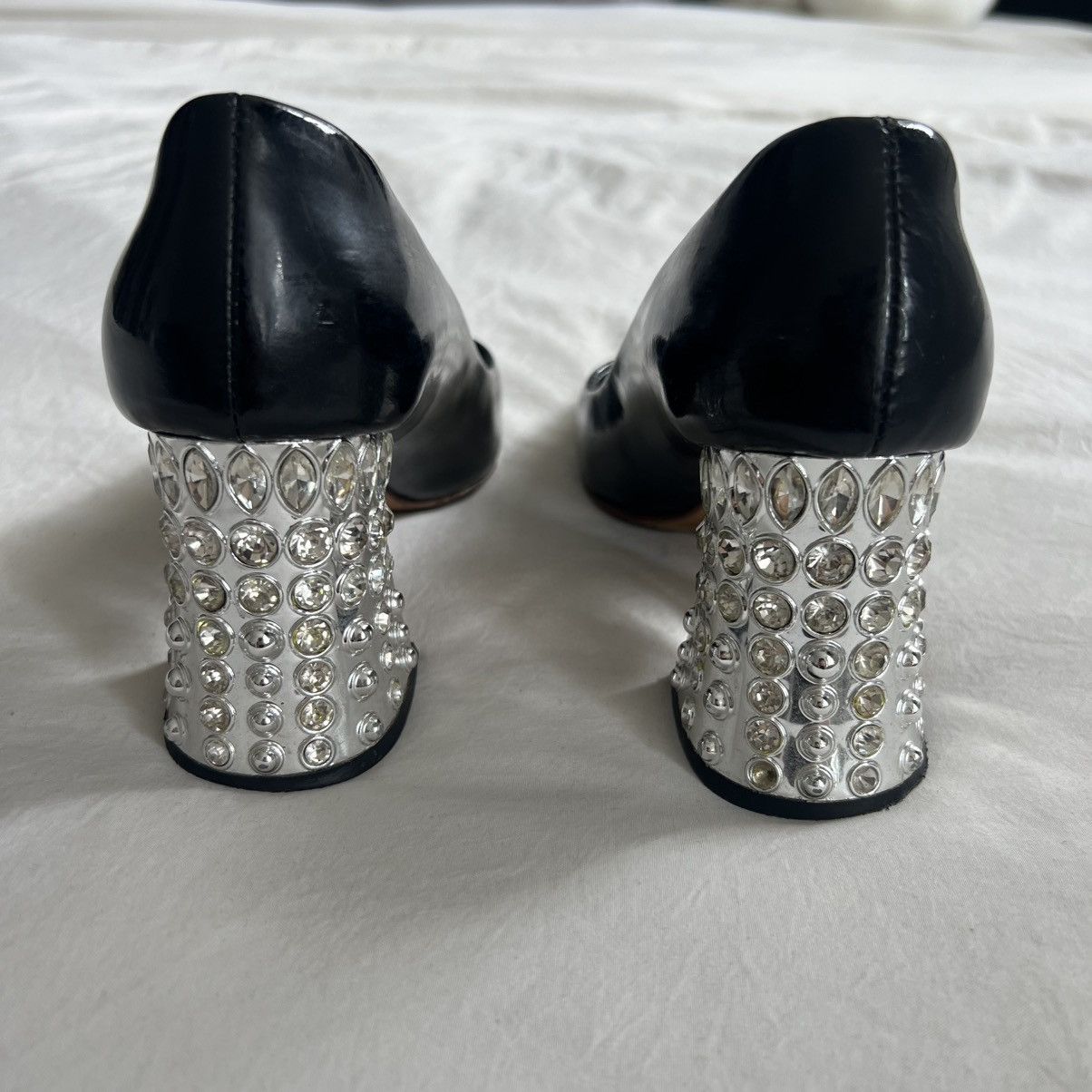 Miu Miu Miu Miu Black patent leather Swarovski crystal block heel Size US 5 / IT 35 - 5 Thumbnail