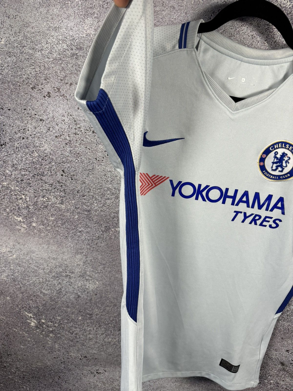 Chelsea Soccer Vintage Chelsea 2017/18 Away Nike Jersey Blokcore Small Size US S / EU 44-46 / 1 - 10 Thumbnail