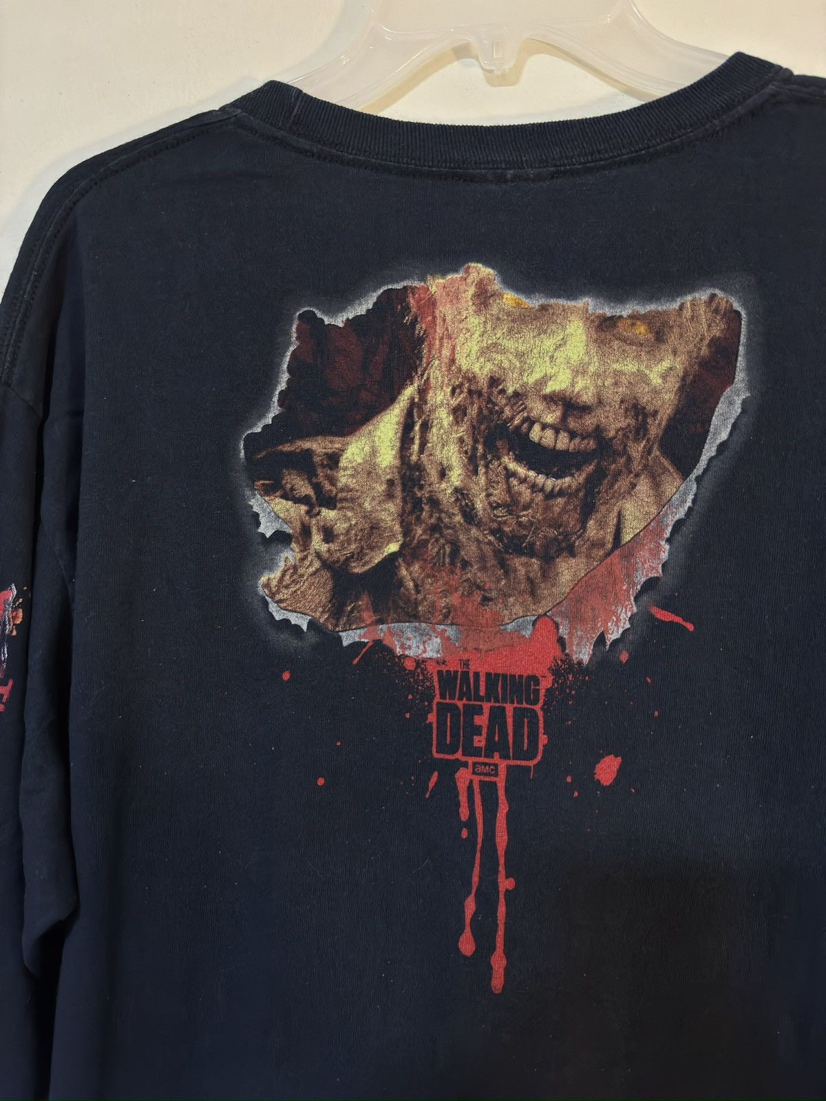 Vintage Vintage The Walking Dead Long Sleeve Size US L / EU 52-54 / 3 - 4 Thumbnail