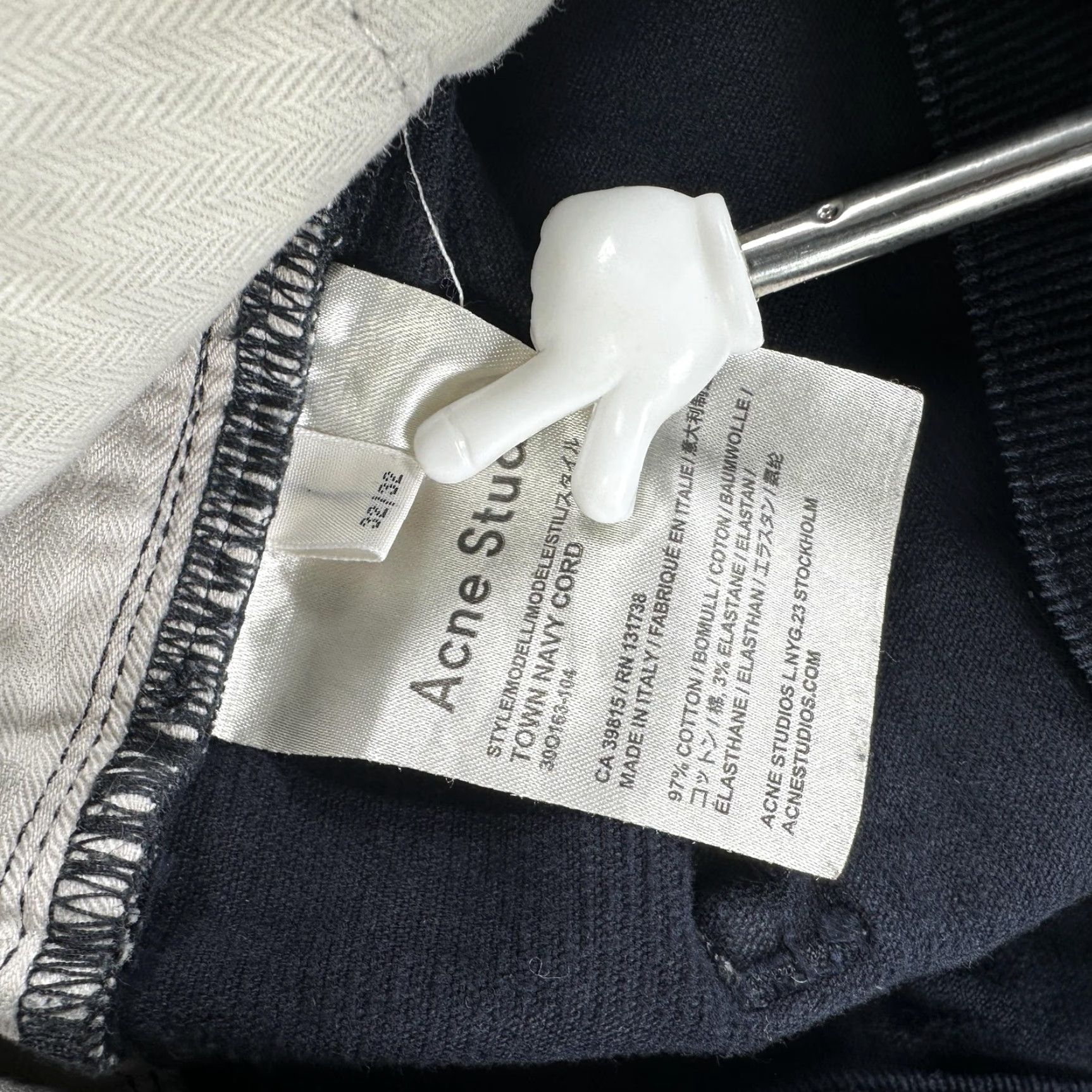 Acne Studios Acne Studios Town Navy Cord Pants Mens 32x26 Blue Corduroy Chino Stretch Cord Town Navy Cord Pants Mens 32x26 Blue Size US 32 / EU 48 - 6 Thumbnail