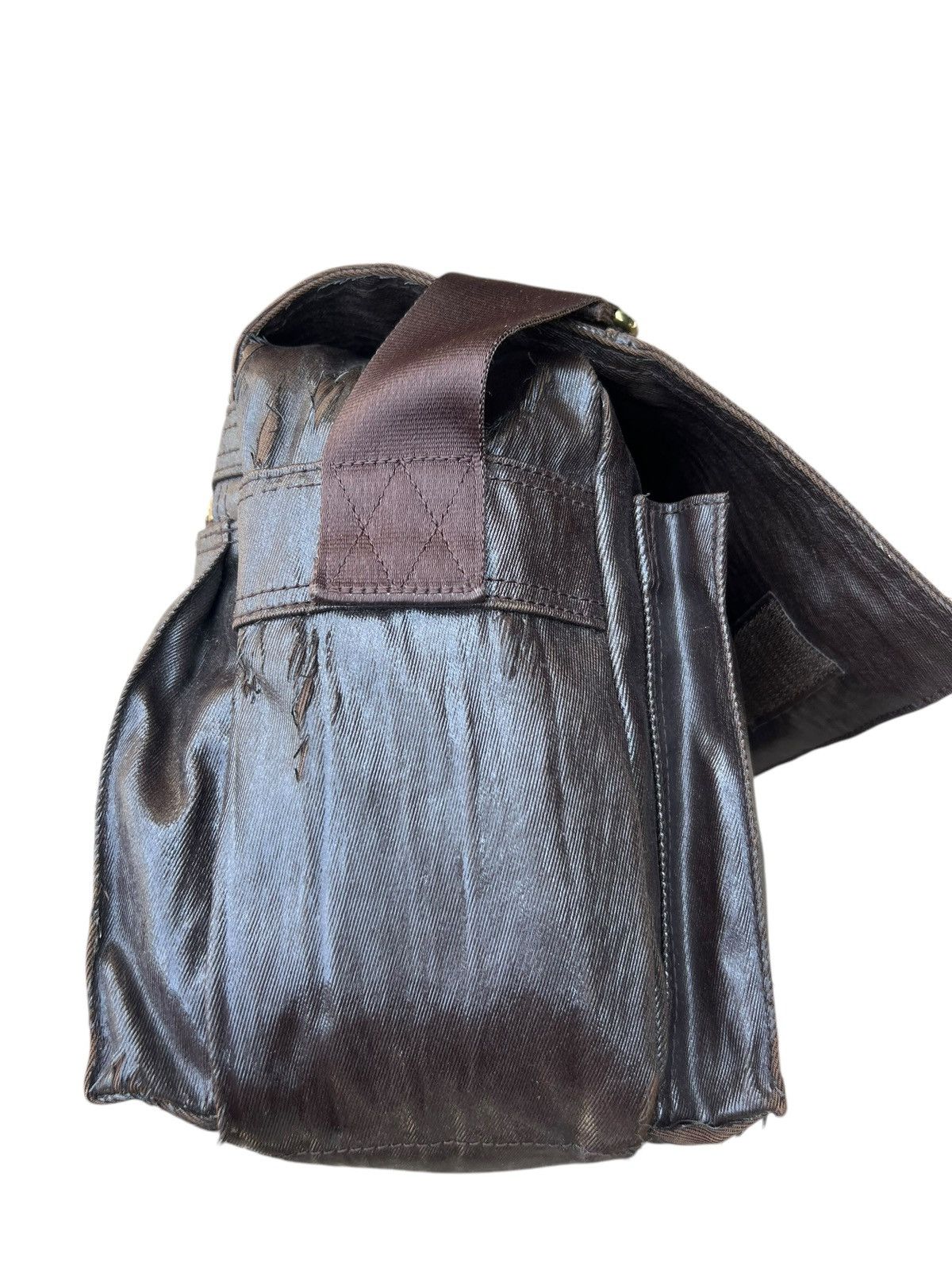 Porter Vintage Porter Yoshida Distressed Coated Messenger Bag Size ONE SIZE - 14 Thumbnail