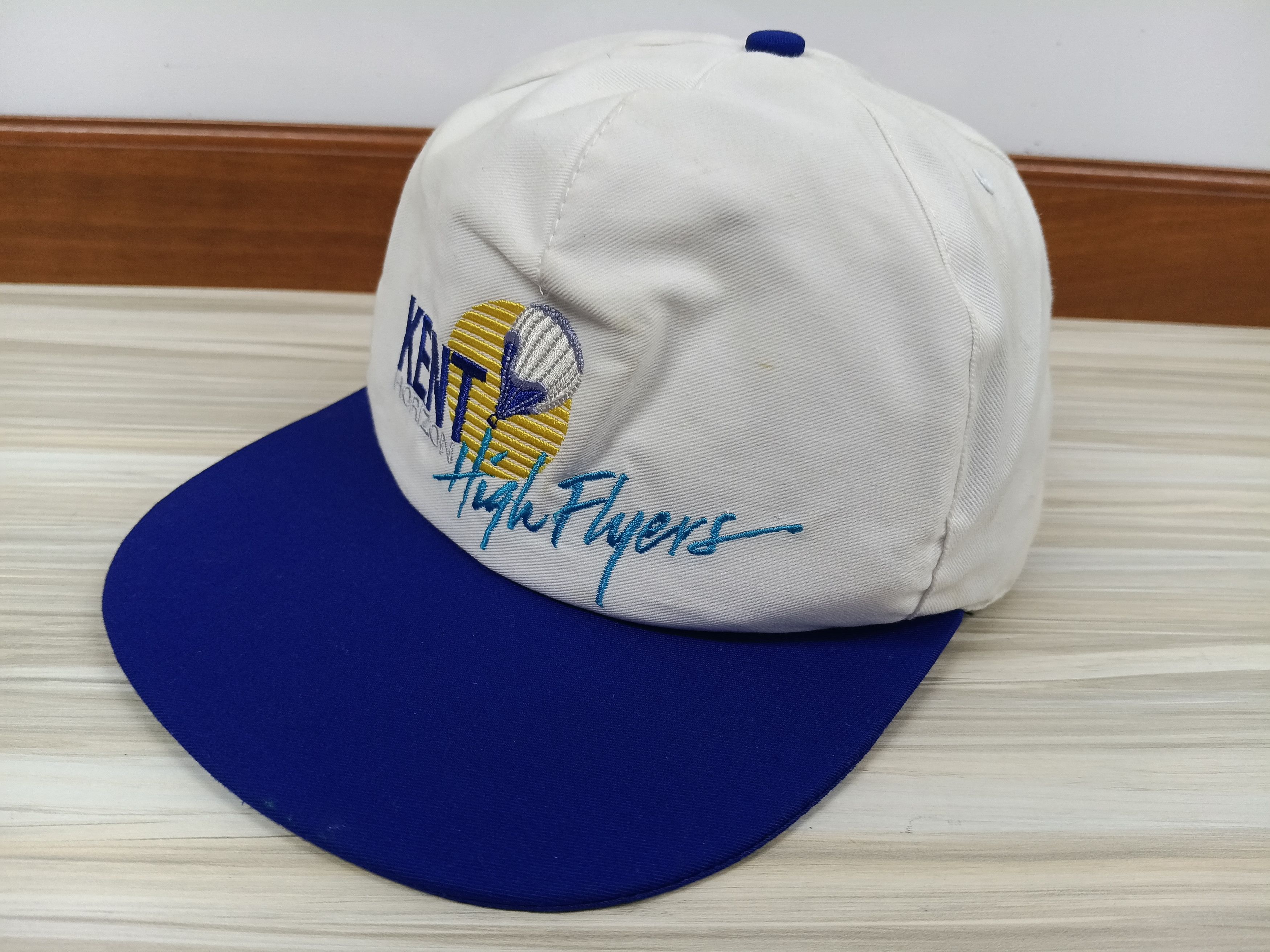 Vintage Vintage cap Kent Size 38 - 1 Thumbnail
