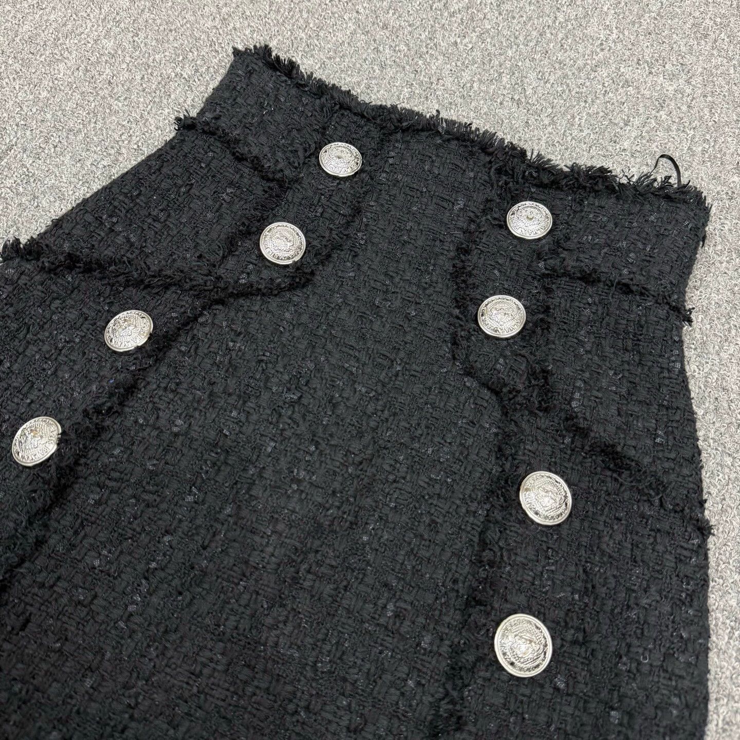 Balmain BALMAIN double-breasted black mini skirt 34 99NWT Size 25" / US 0 / IT 36 - 3 Thumbnail