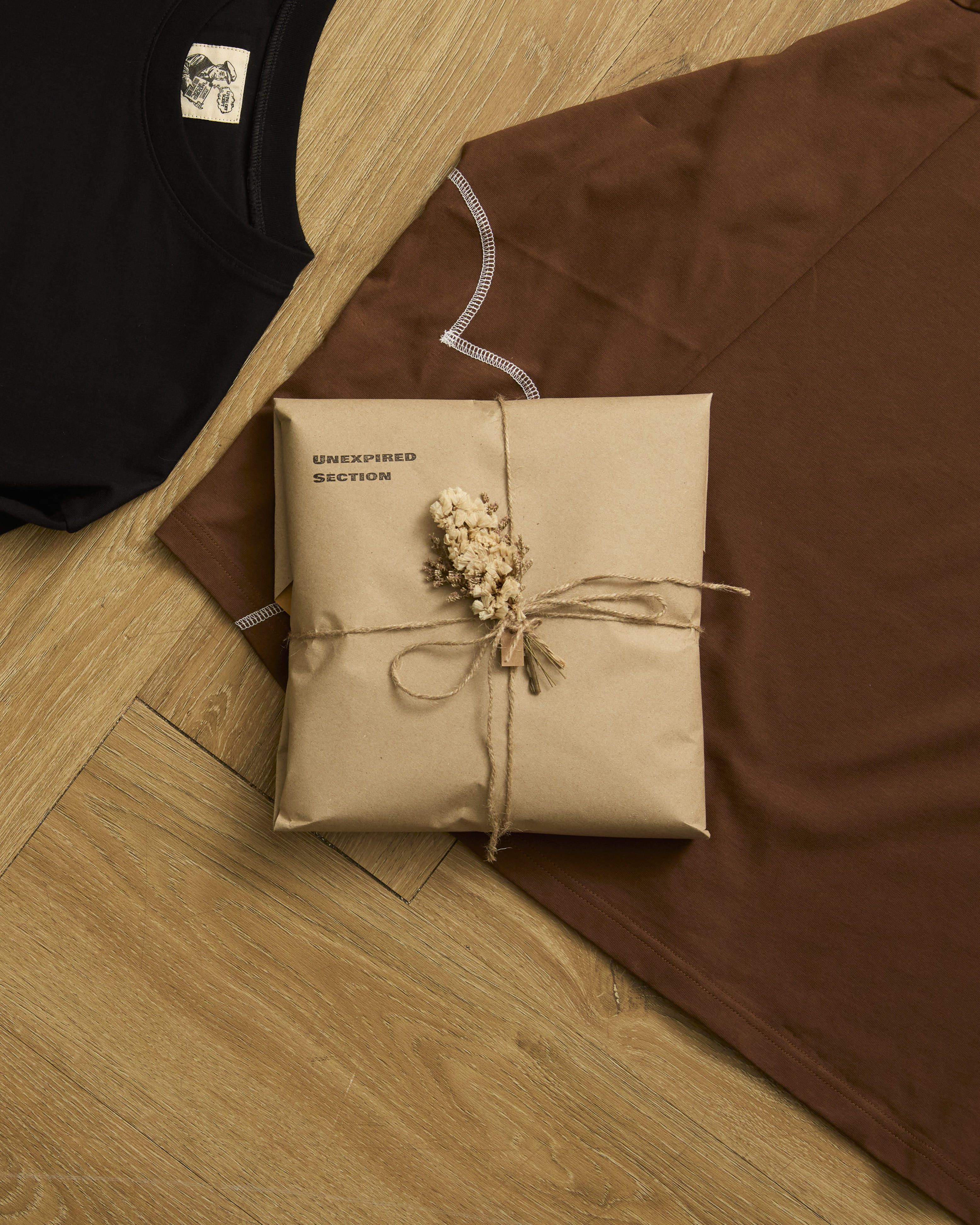 Other Oh honey (Size L : chest 46") Size US S / EU 44-46 / 1 - 5 Thumbnail