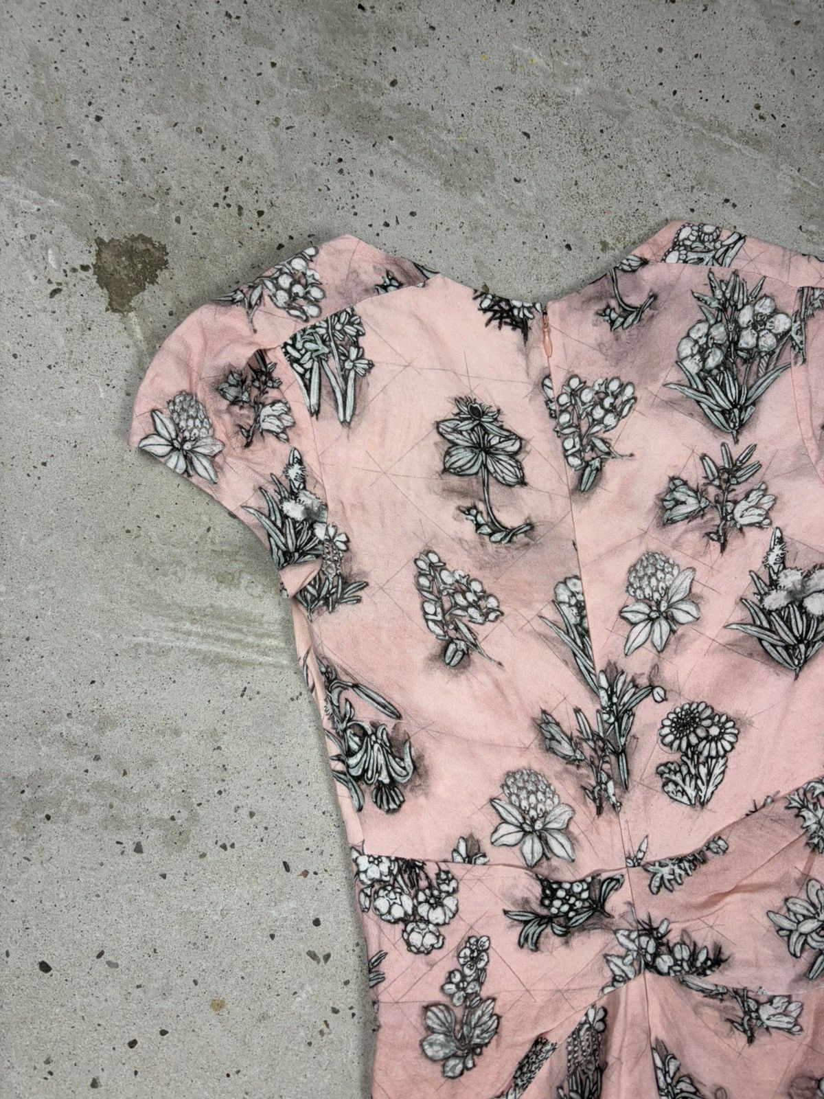 Vivienne Westwood Vivienne Westwood Red Label 2013 Pink Floral Print Dress Size M / US 6-8 / IT 42-44 - 18 Thumbnail