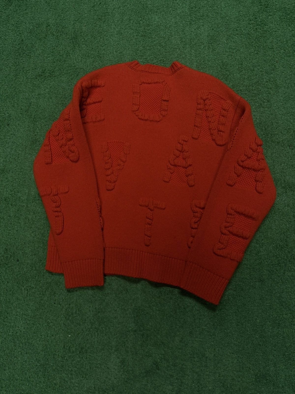 Bottega Veneta Bottega Veneta spellout sweater sized medium Size US M / EU 48-50 / 2 - 5 Thumbnail