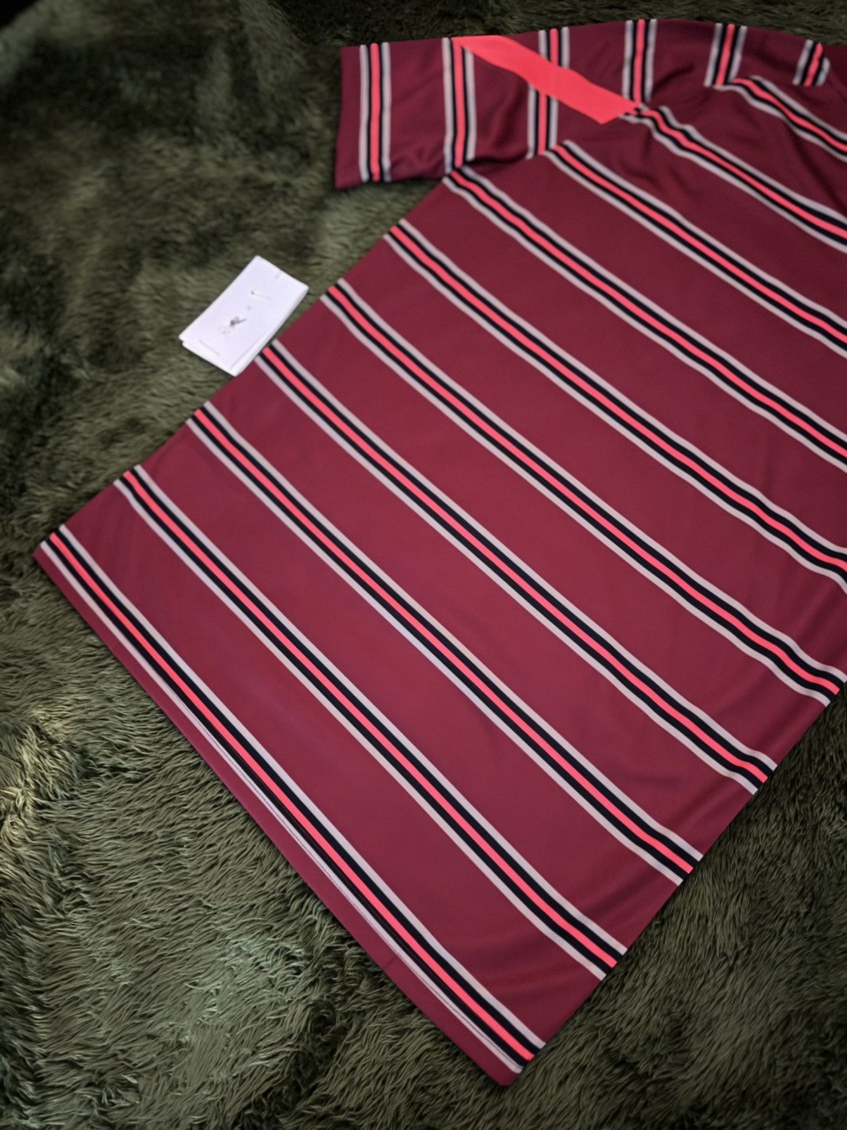 Nike [M] Nike Liverpool FC Stripe Short Sleeve Jersey Uniform Size US M / EU 48-50 / 2 - 9 Thumbnail