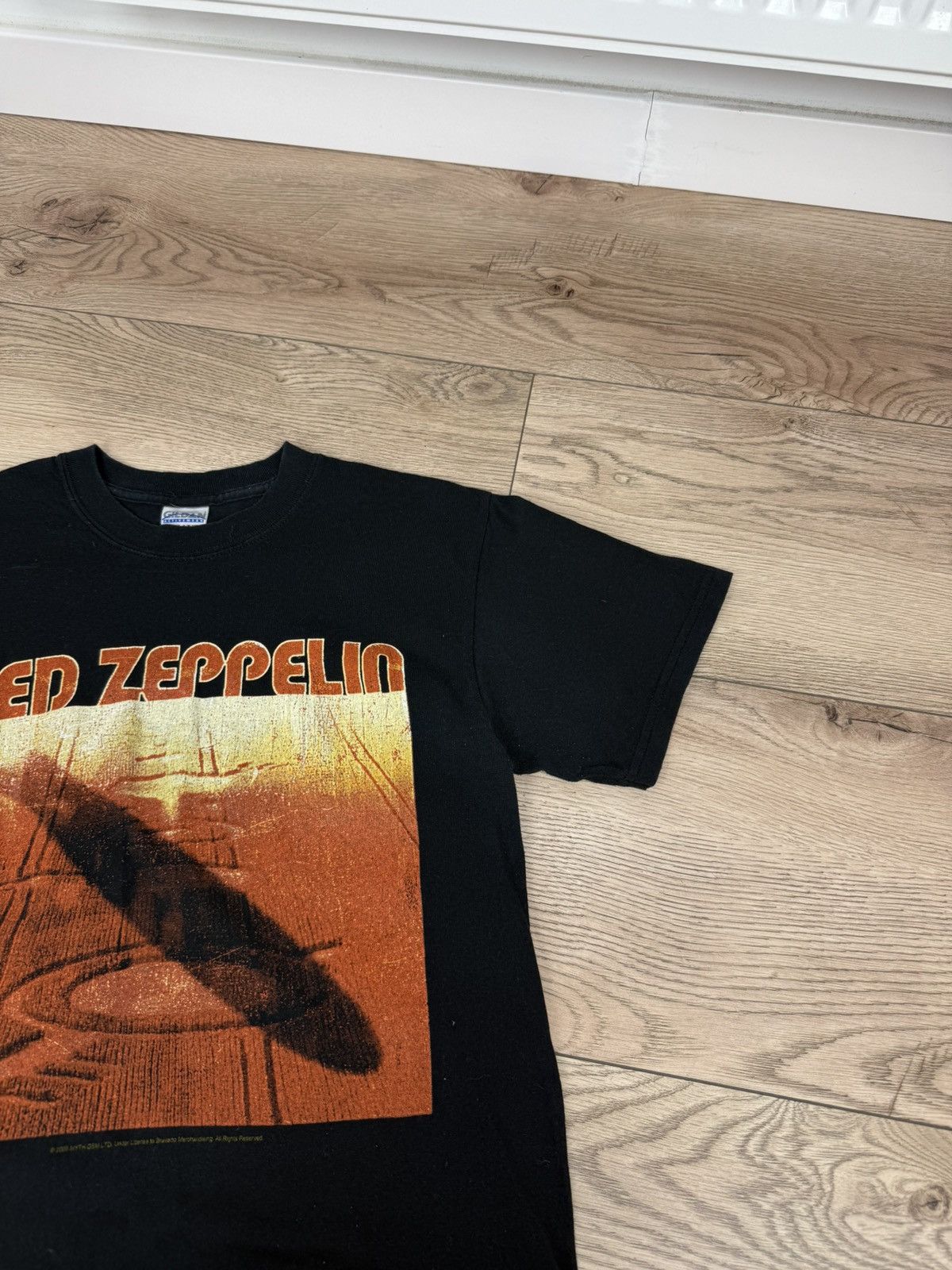 Band Tees Vintage Led Zeppelin 2005 Band Tees Sun Faded Size US S / EU 44-46 / 1 - 5 Thumbnail