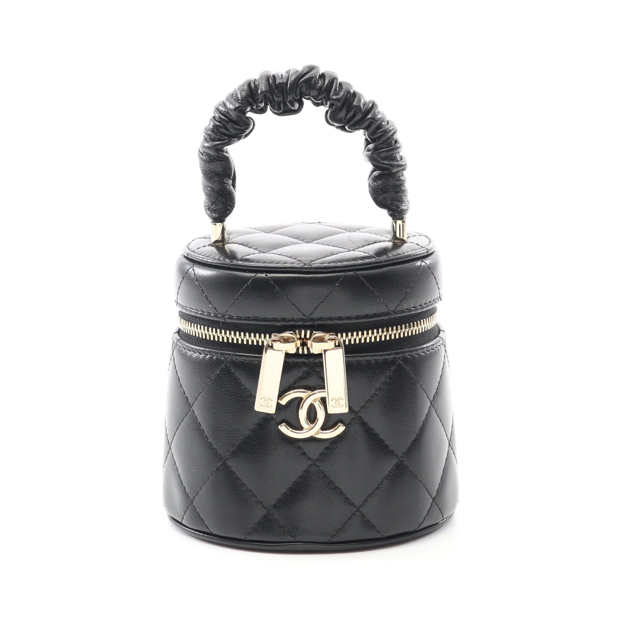 Chanel Chanel Matelasse Vanity Bag Lambskin Black Gold Hardware Size ONE SIZE - 1 Thumbnail