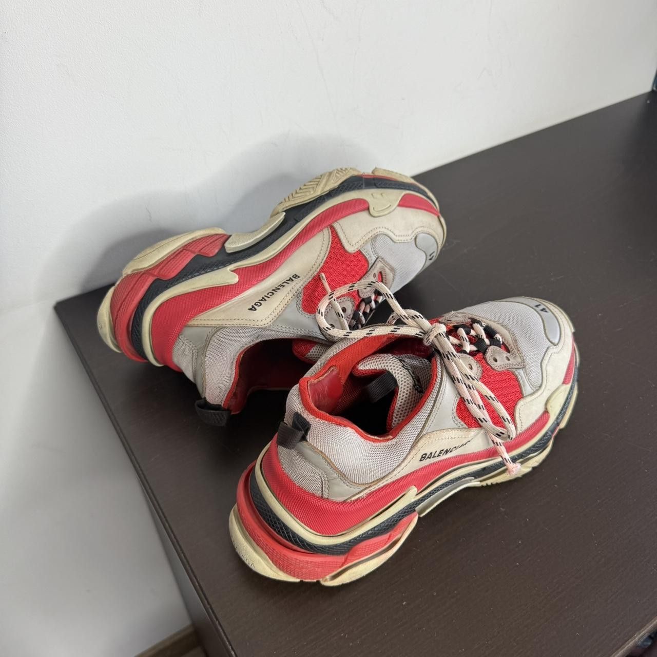 Balenciaga Balenciaga Triple S Oversize Sneakers Pink White Size US 8.5 / EU 41-42 - 4 Thumbnail