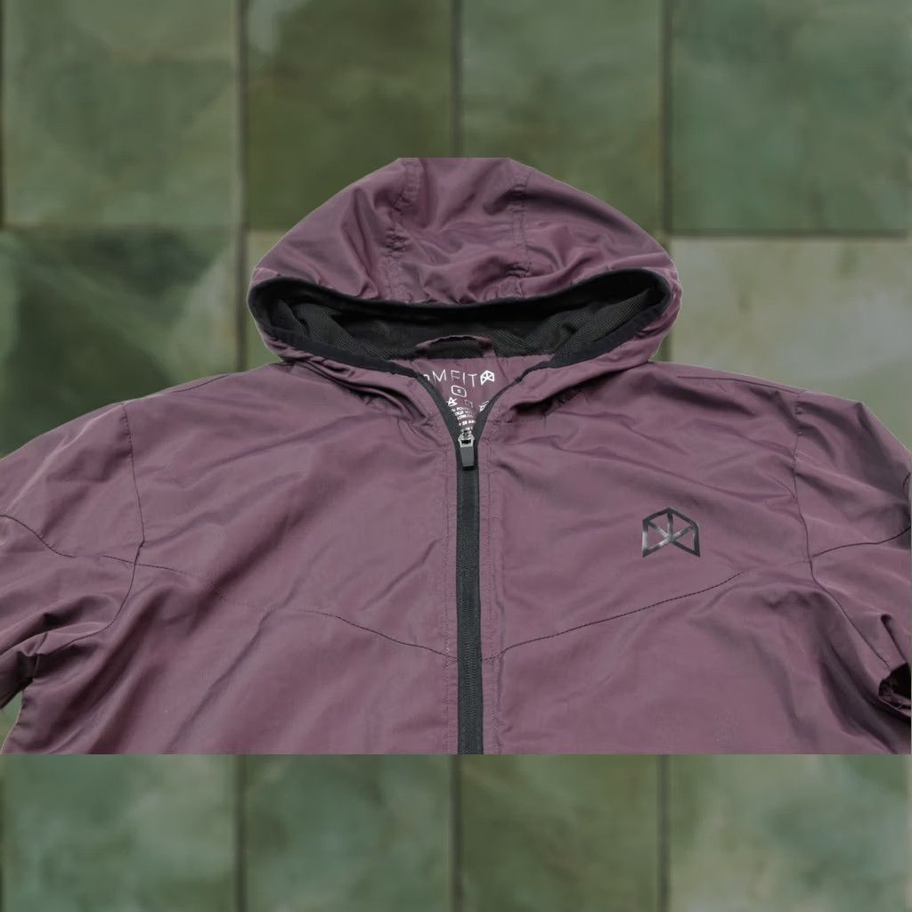 Vintage BMFIT Drop Cut Windbreaker Jacket Mens Small Purple Long Sleeve Full-Zip Gym Size US S / EU 44-46 / 1 - 1 Thumbnail