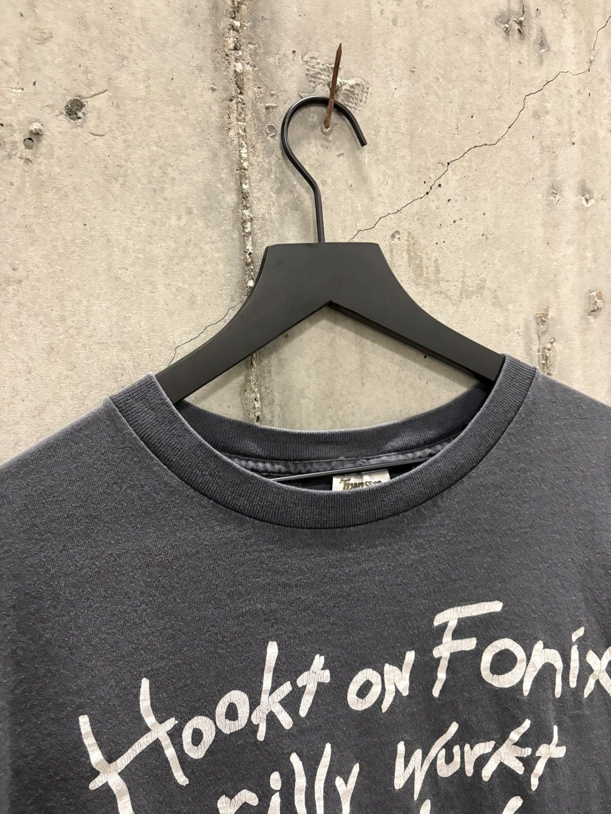 Vintage Vintage Hookt on Fonix Shirt Faded Distressed Grunge Band Size US XXL / EU 58 / 5 - 5 Thumbnail