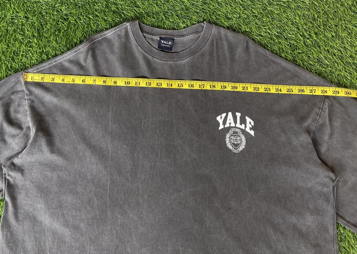 Champion Vintage’90s🔥YALE UNIVERSITY🔥Big Logo Sun Faded L/S Tshirt Size US XXL / EU 58 / 5 - 14 Thumbnail