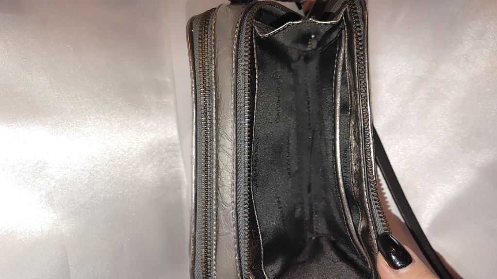 Calvin Klein Calvin Klein Marybelle Metallic Silver Crossbody Size ONE SIZE - 7 Thumbnail
