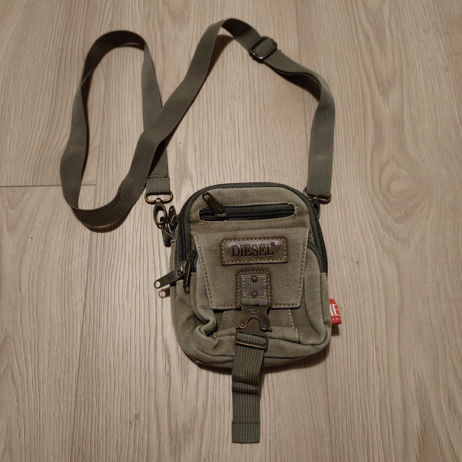 Diesel Diesel Mini Side Bag / Sling Bag / Shoulder Bag Size ONE SIZE - 2 Thumbnail
