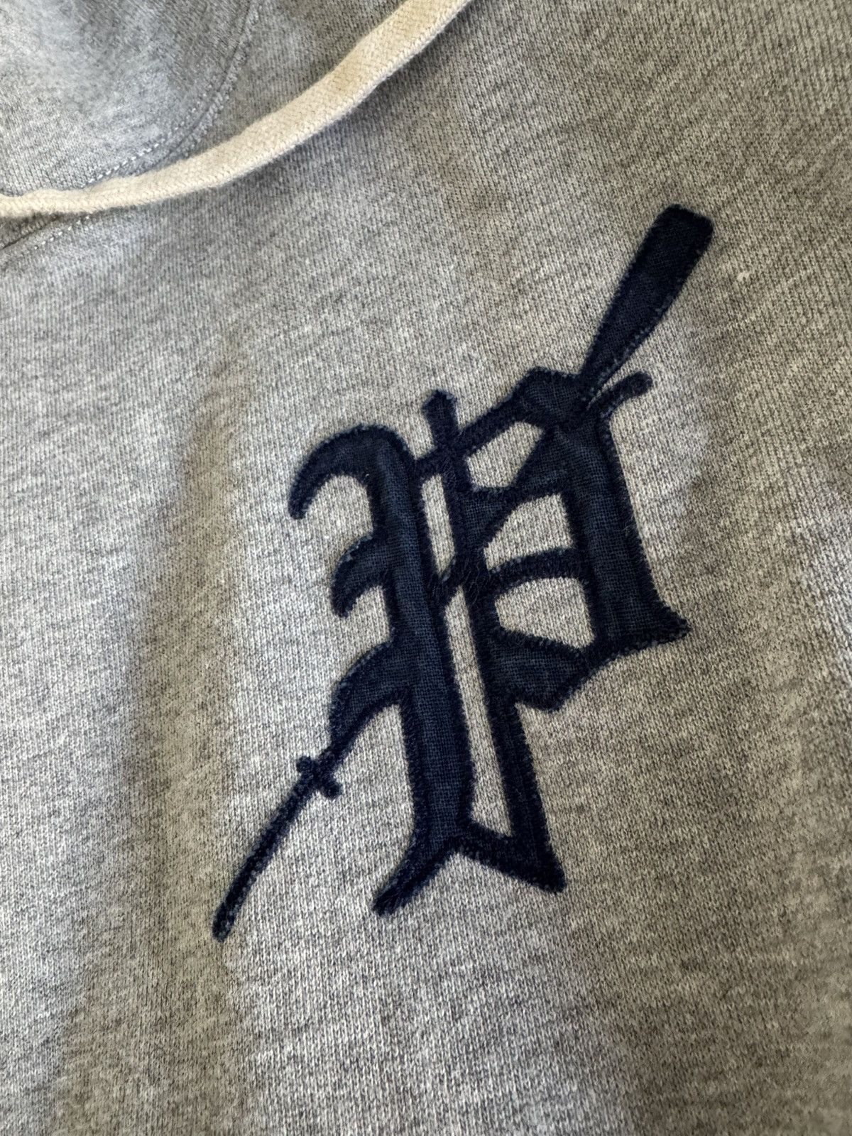 Polo Ralph Lauren Polo Ralph Lauren Gothic “P” Hoodie Size US L / EU 52-54 / 3 - 2 Thumbnail