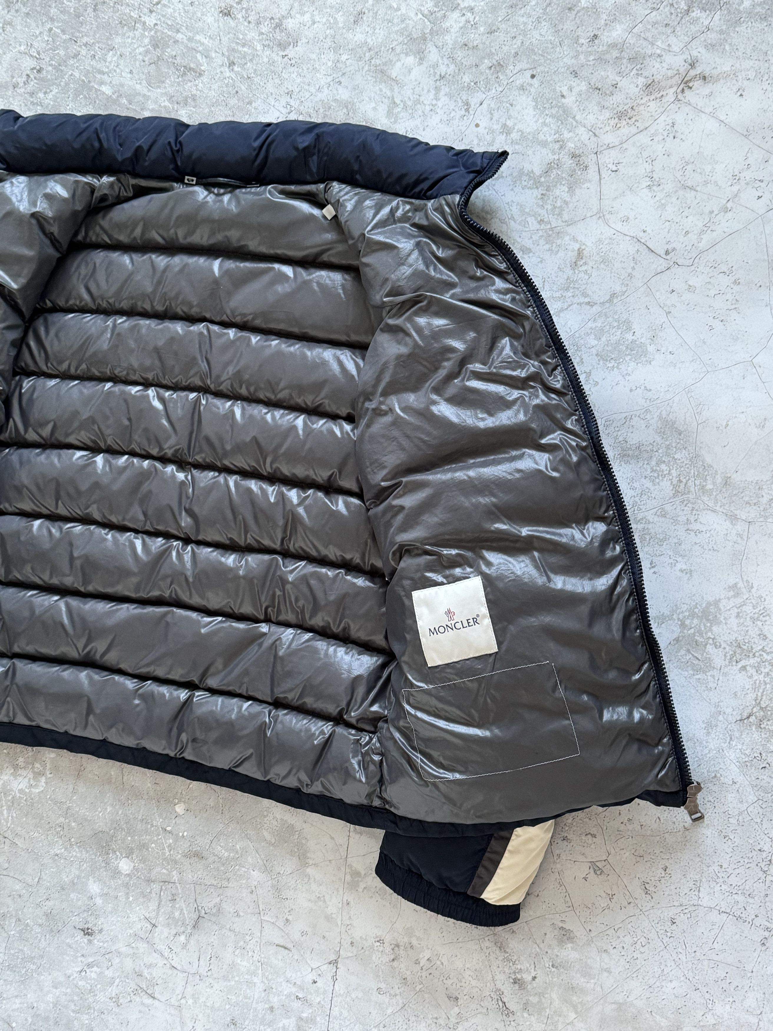 Moncler Moncler Sartre puffer jacket Size US L / EU 52-54 / 3 - 6 Thumbnail