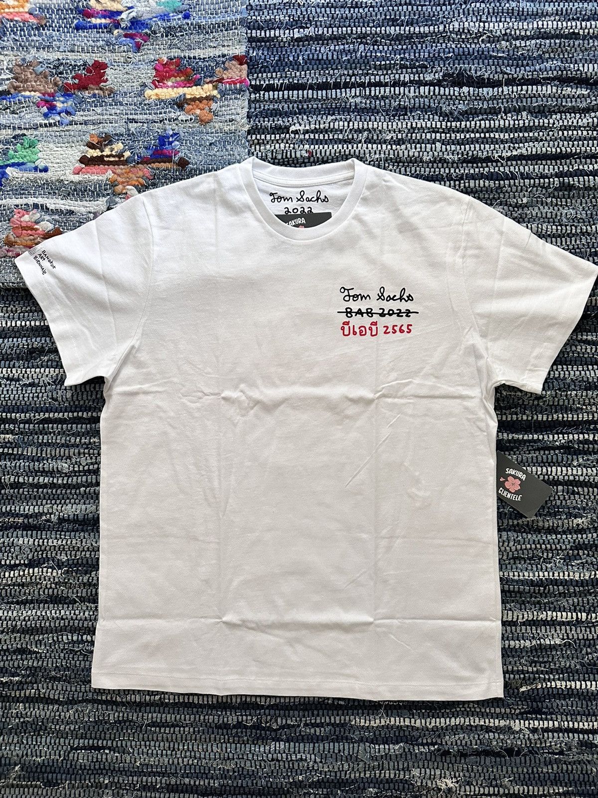 Tom Sachs Tom Sachs White Bangkok Exclusive Art Biennale Tee Shirt Size US XL / EU 56 / 4 - 2 Thumbnail
