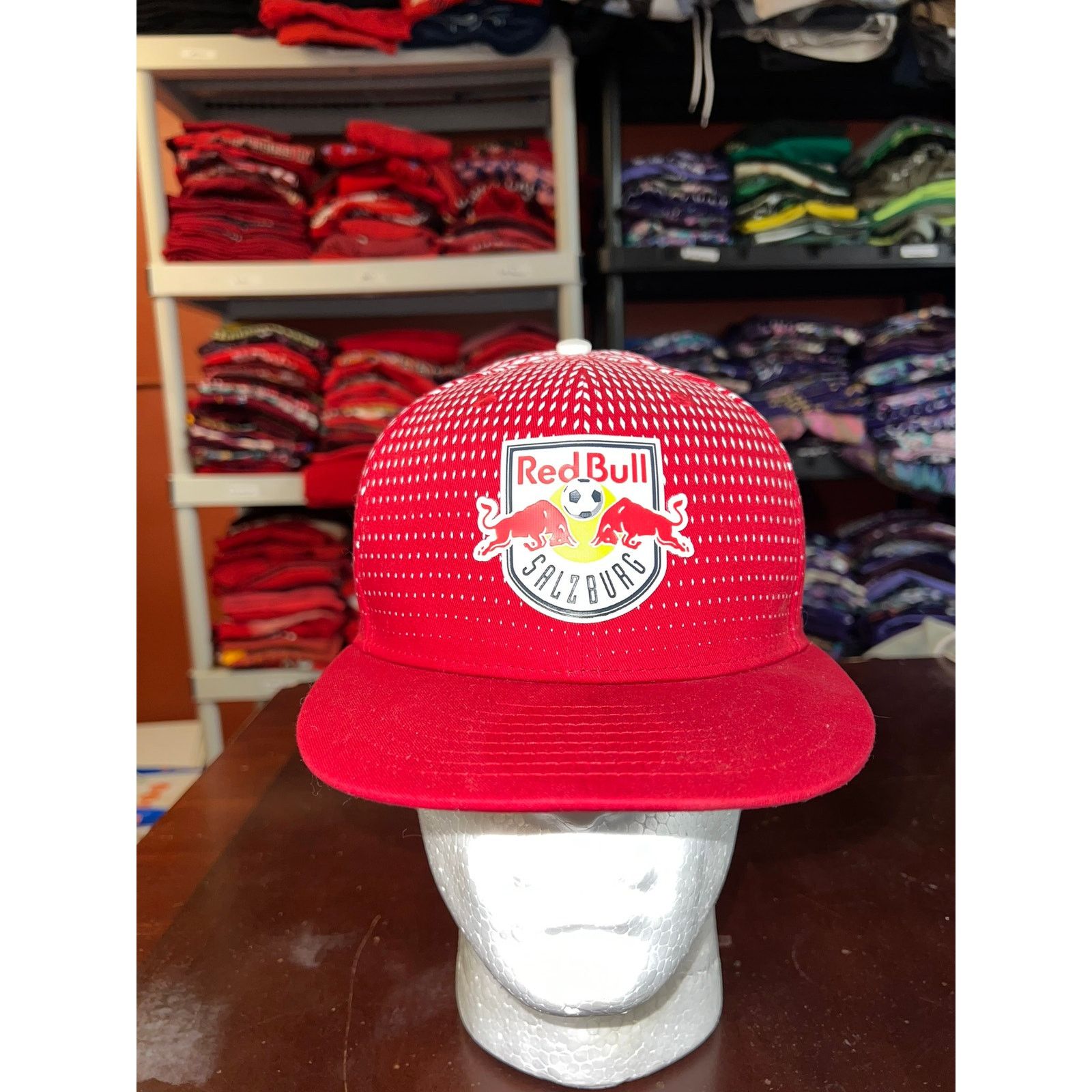 New Era FC Red Bulls Salzburg Hat Soccer Futbol New Era Snapback OS Size ONE SIZE - 1 Thumbnail