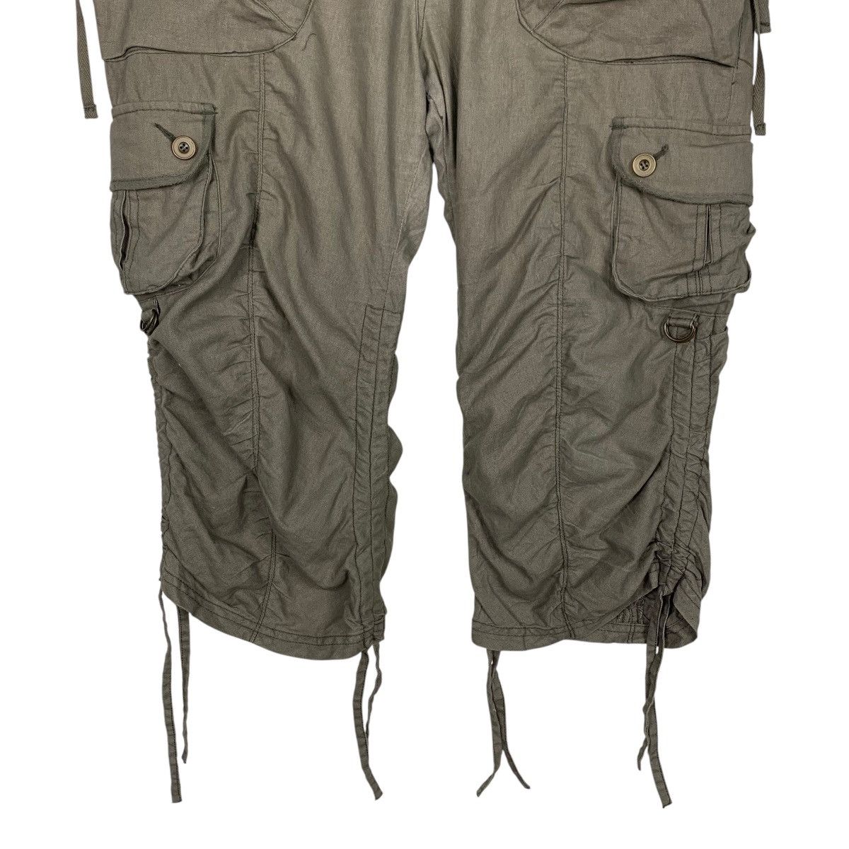 Japanese Brand Bondage 3 Quarters Cargo Pant #2028-C88 Size 36" / US 14 / IT 50 - 3 Thumbnail