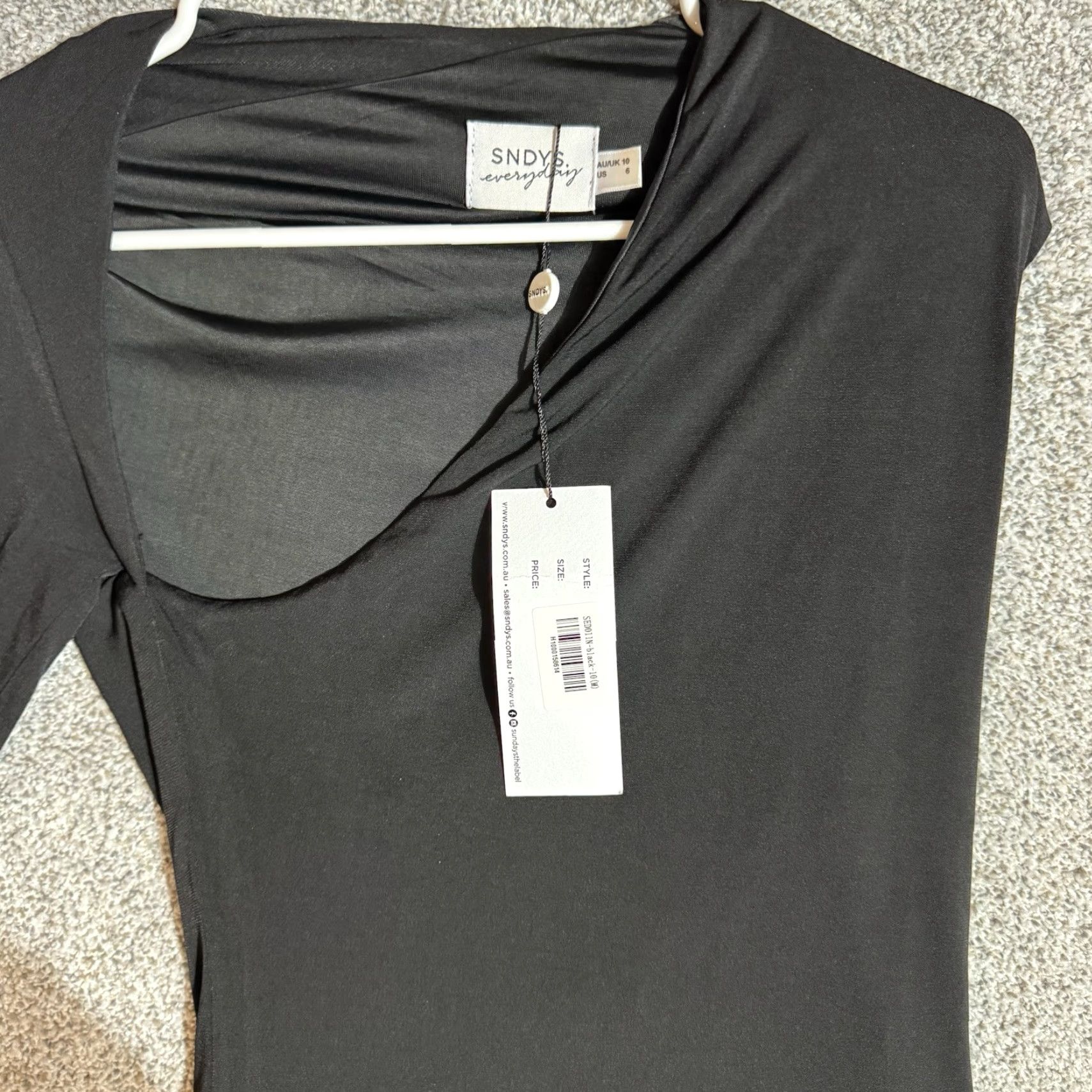 Vintage VINTAGE? No — but item is Cocktail Dress Size 6 Chic Asymmetrical Bodycon Minimalist Party Glam Sleek Edgy Size M / US 6-8 / IT 42-44 - 4 Thumbnail