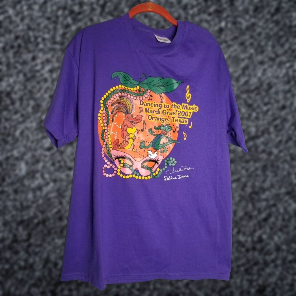 Hanes VINTAGE Hanes T-Shirt Mens L Mardi Gras Purple Texas Gator Crawfish Mask 2007 USA Party Graphic Print Short Sleeve Crew Neck Size US L / EU 52-54 / 3 - 1 Thumbnail