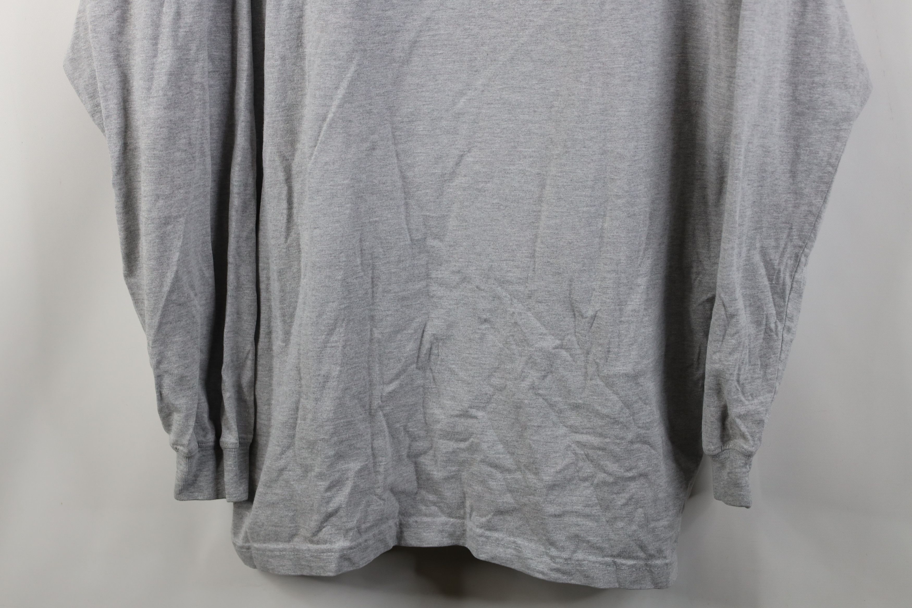 Vintage Vintage 90s Xavier University Long Sleeve T-Shirt Gray Size US XXL / EU 58 / 5 - 3 Thumbnail