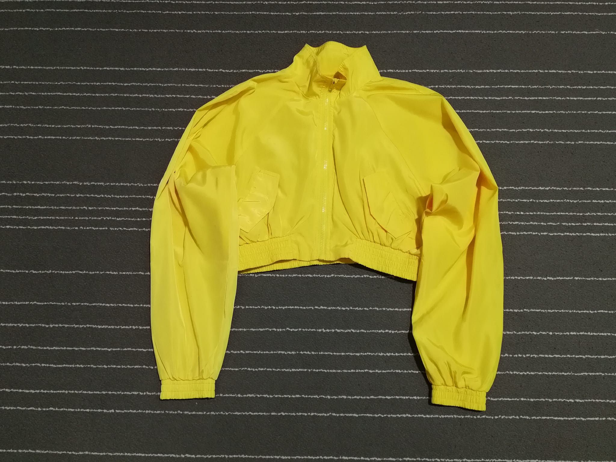 Forever 21 FOREVER 21 woman bomber jacket XS Size US XS / EU 42 / 0 - 3 Thumbnail