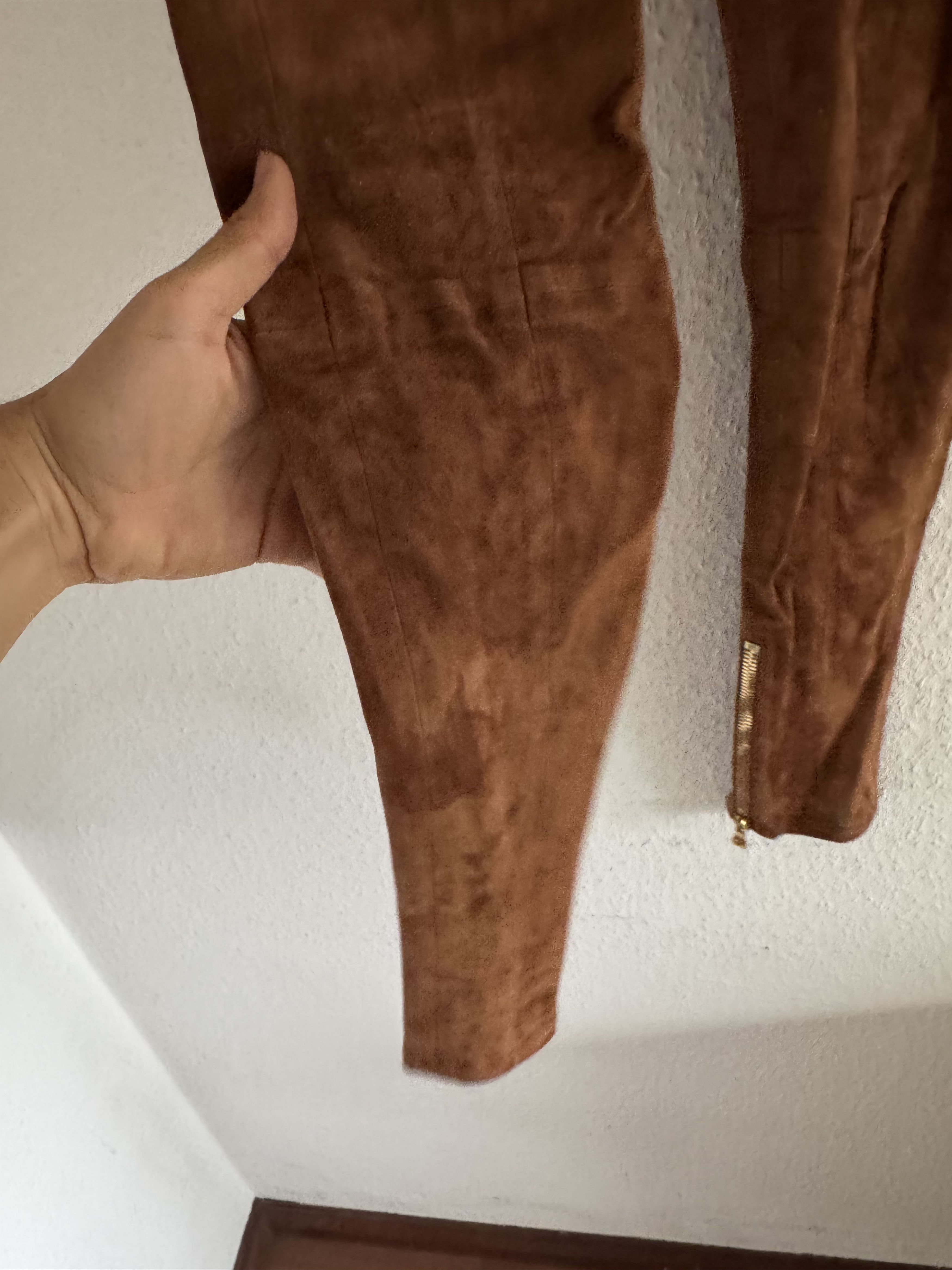 Balmain Suede High-Waist Trousers Size US 26 / EU 42 - 3 Thumbnail