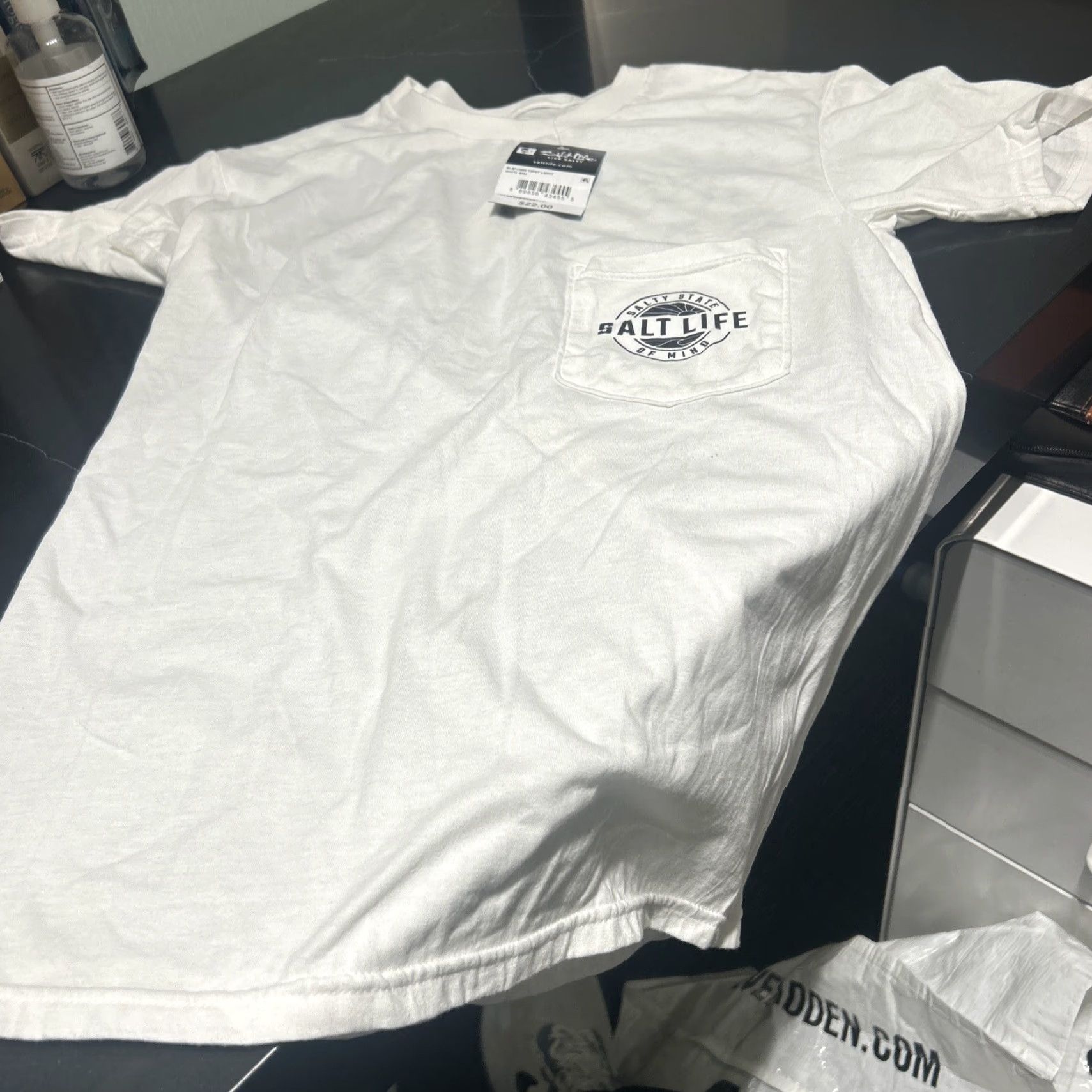 Vintage Salt Life Shirt Unisex Adults Short Sleeve White S NWT Salty State of Mind Floral Crew Neck 100% cotton Size S / US 4 / IT 40 - 4 Thumbnail