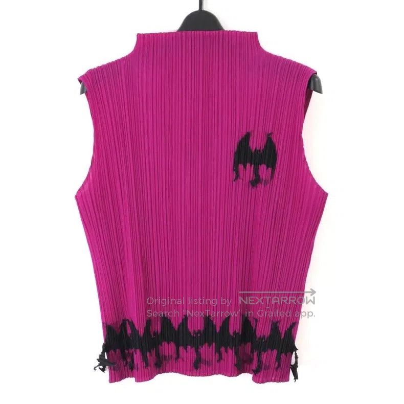 Issey Miyake Issey Miyake Magenta Sleeveless Tank Top Size L / US 10 / IT 46 - 1 Thumbnail