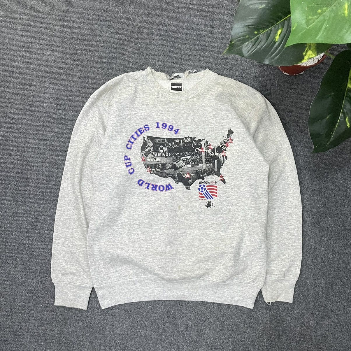 Vintage Vintage 1994 USA Fifa World Cup Cities Sweatshirt Size US M / EU 48-50 / 2 - 1 Thumbnail
