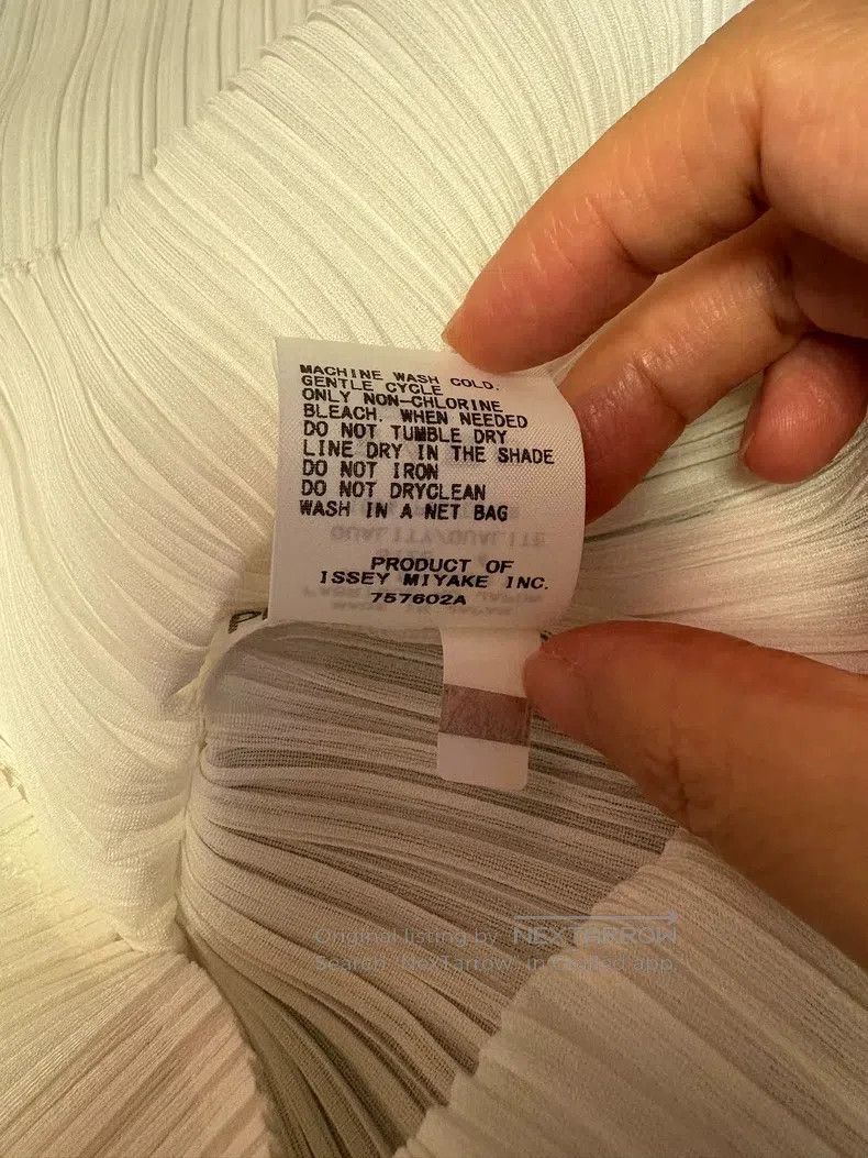 Issey Miyake Issey Miyake White Pleated Short-sleeve Top Size XL / US 12-14 / IT 48-50 - 7 Thumbnail