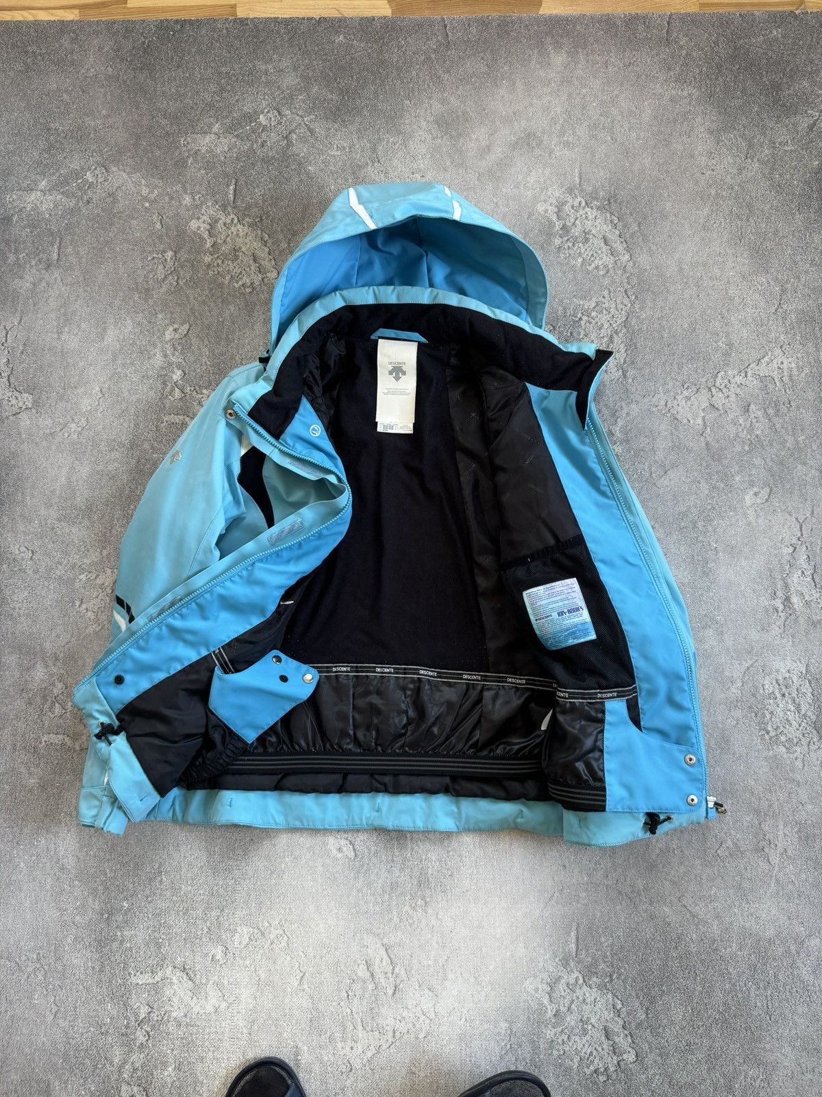 Descente Descente USA14/IT50 ski snow outdoor jacket hooded gorpcore Size XL / US 12-14 / IT 48-50 - 14 Thumbnail