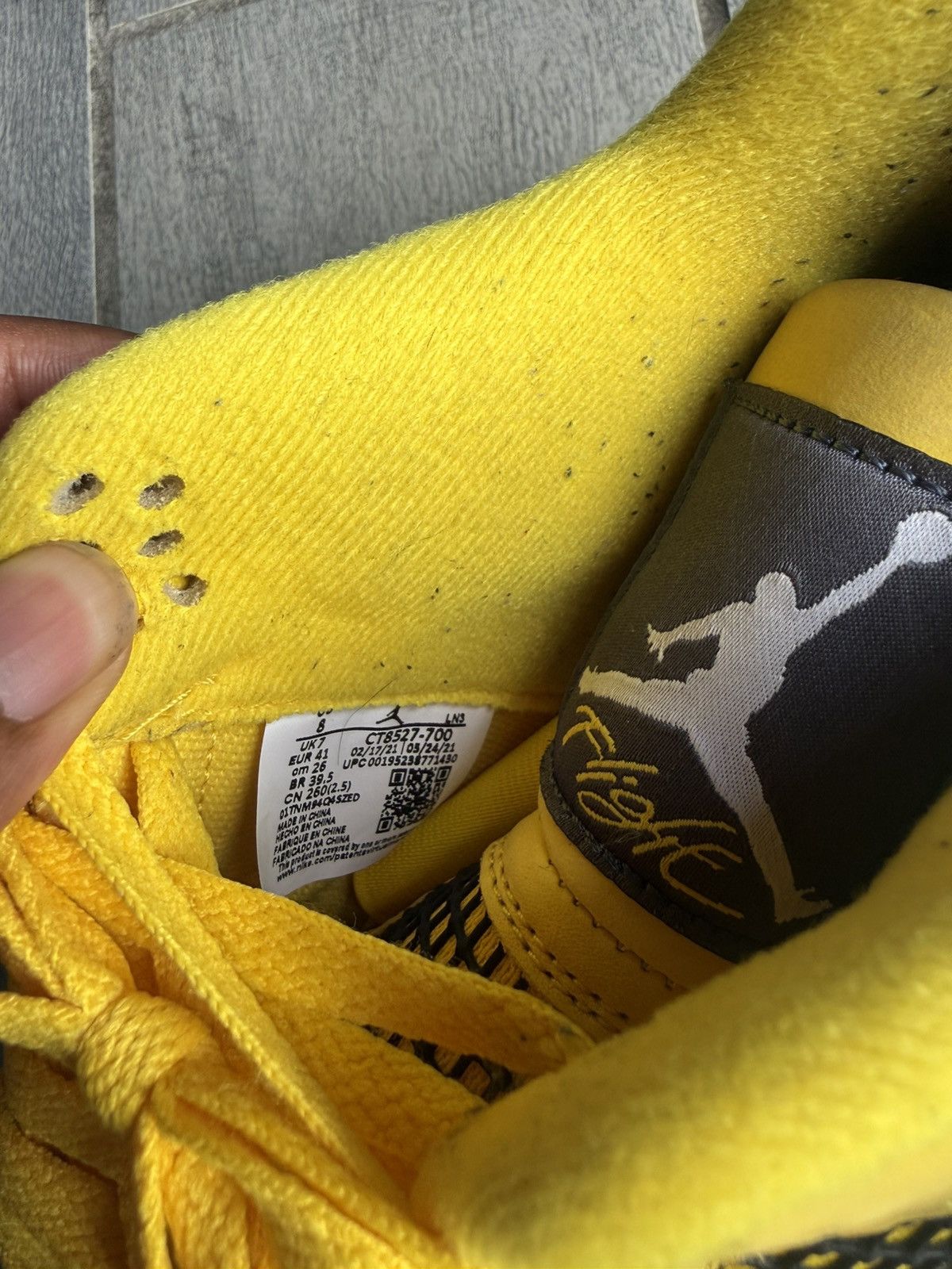 Jordan Brand Jordan Retro 4 Lightning Size US 8 / EU 41 - 7 Thumbnail