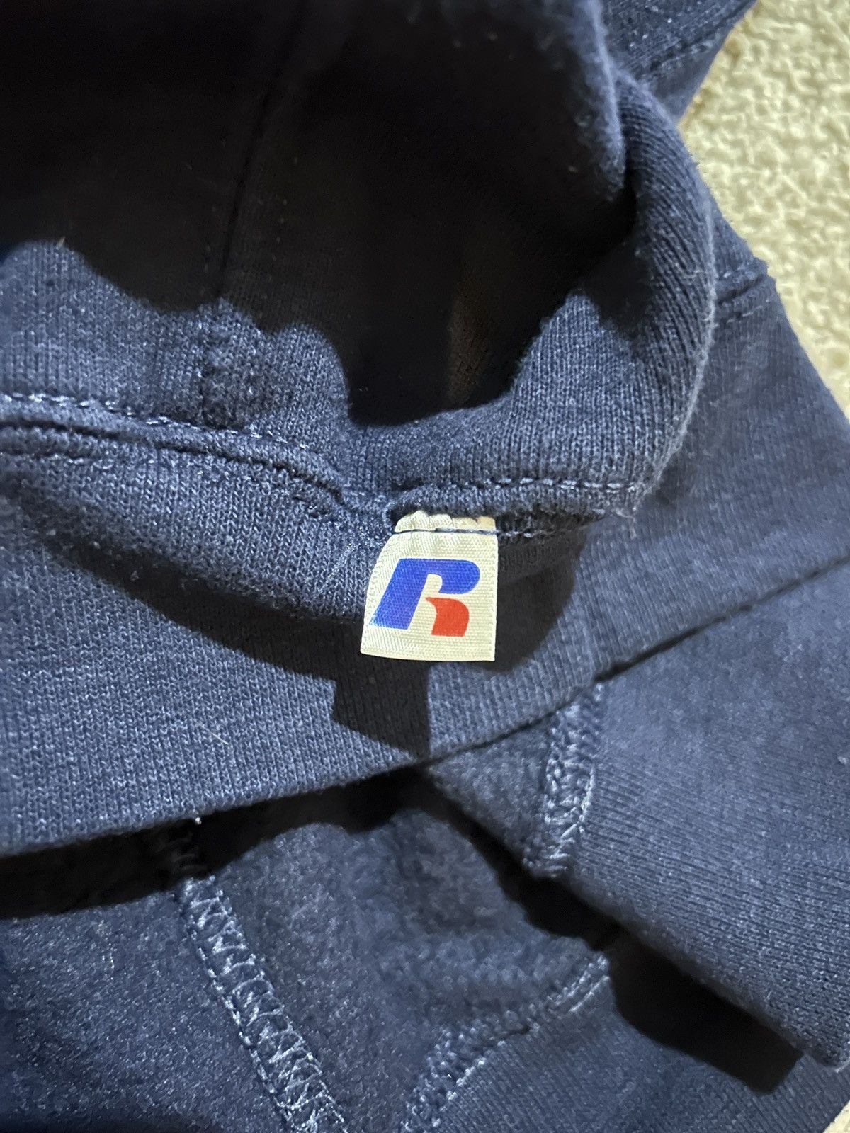 Russell Athletic Russell Athletic Vintage Crewneck Size Large Size US L / EU 52-54 / 3 - 3 Thumbnail